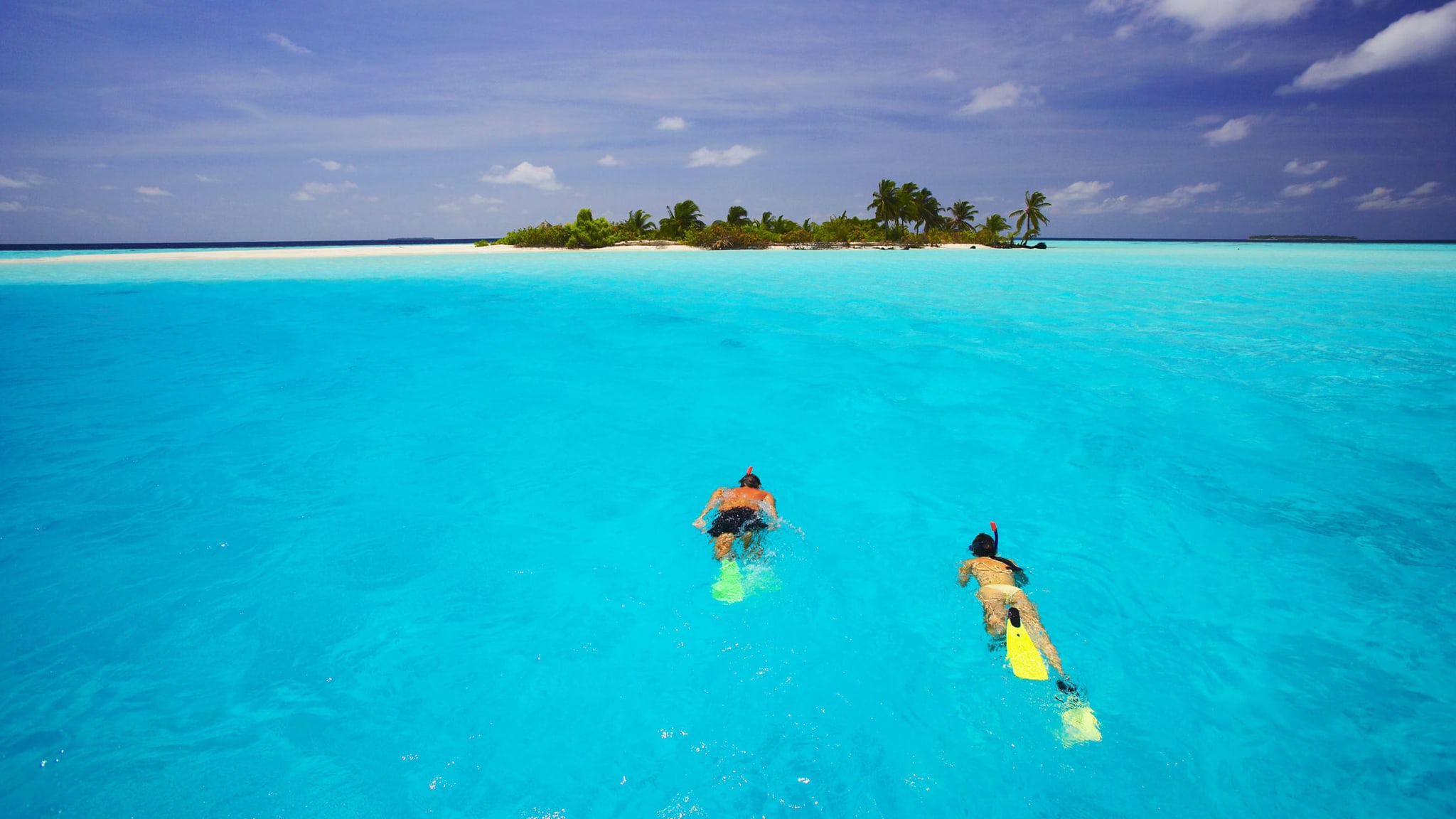 Urlauber können auf den Malediven jede Art von Wassersport betreiben. © Sakis Pa-padopoulos