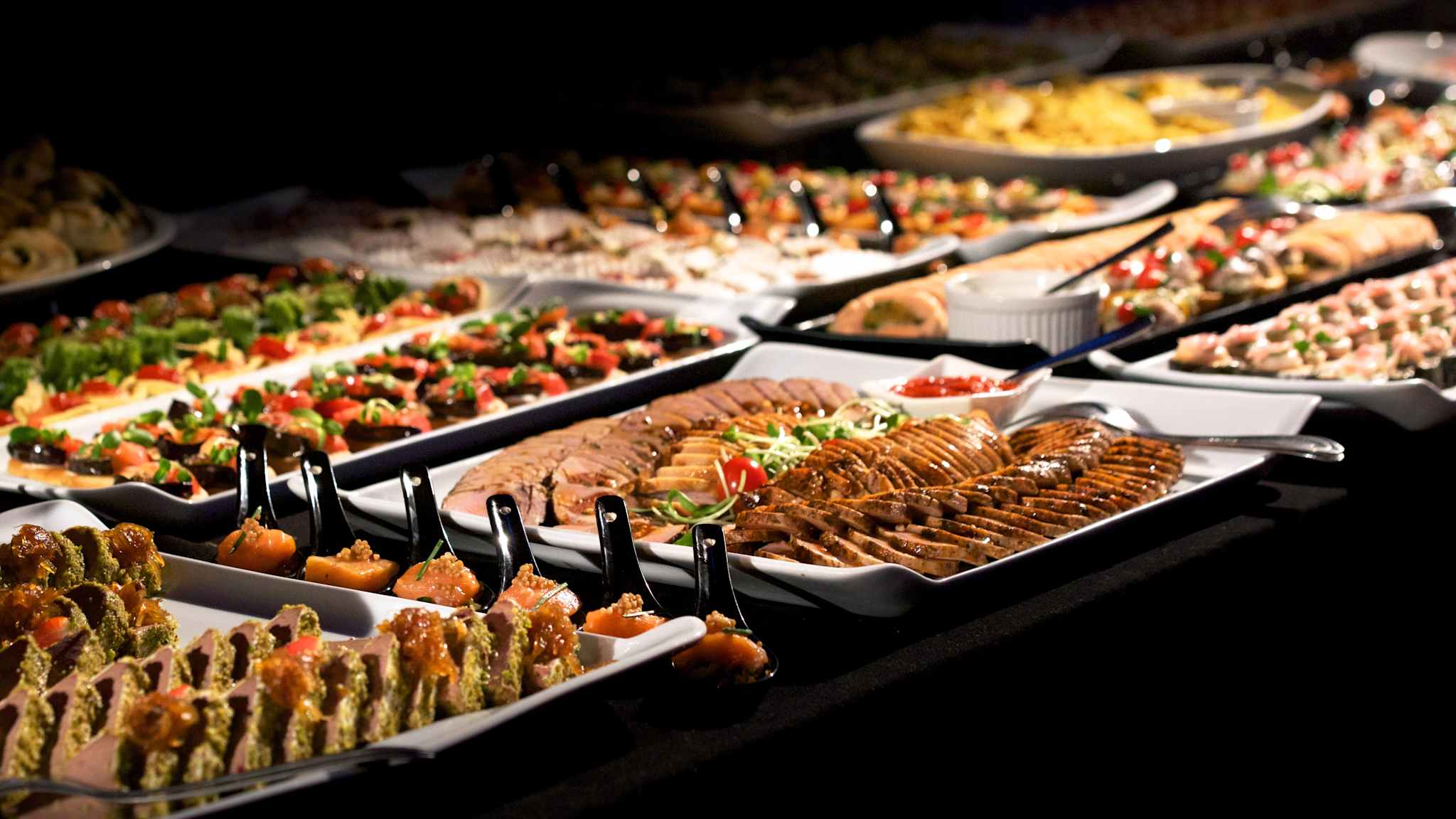 Buffet © shutterstock_509411788
