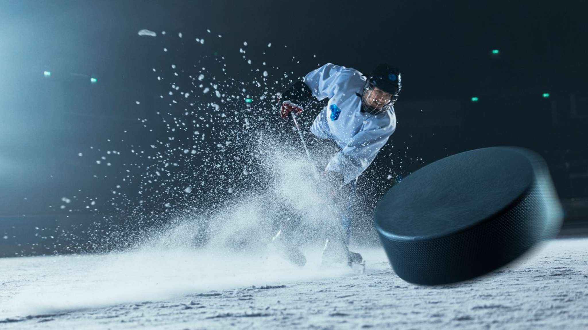 Eishockey, Fußball, Sport im Allgemeinen: Einige Städte führen seit Jahrzehnten erbitterte Sportrivalitäten. © istock/gorodenkoff