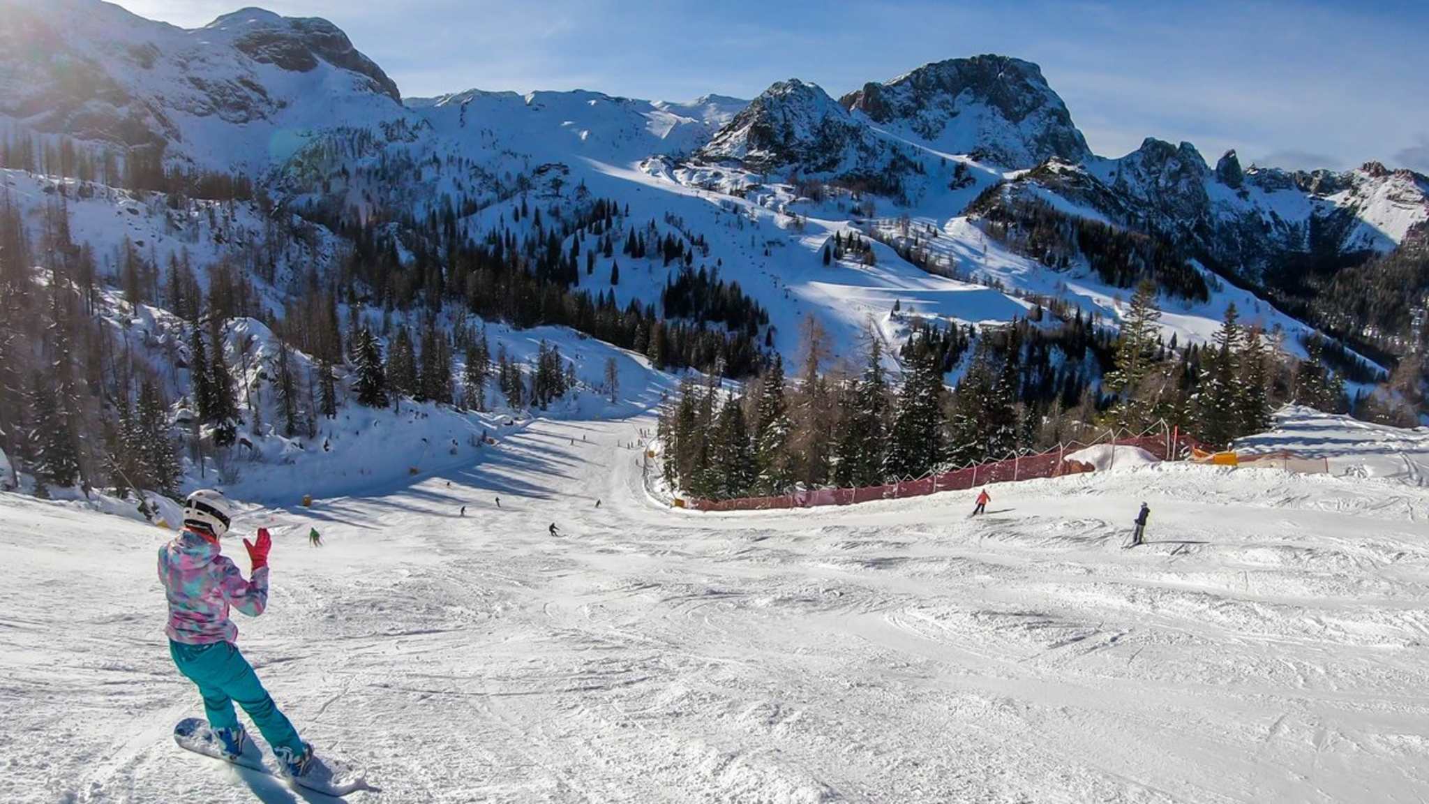 Das Skigebiet Nassfeld hat in aller Regel bestens präparierte Pisten. © istock/Christopher Moswitzer