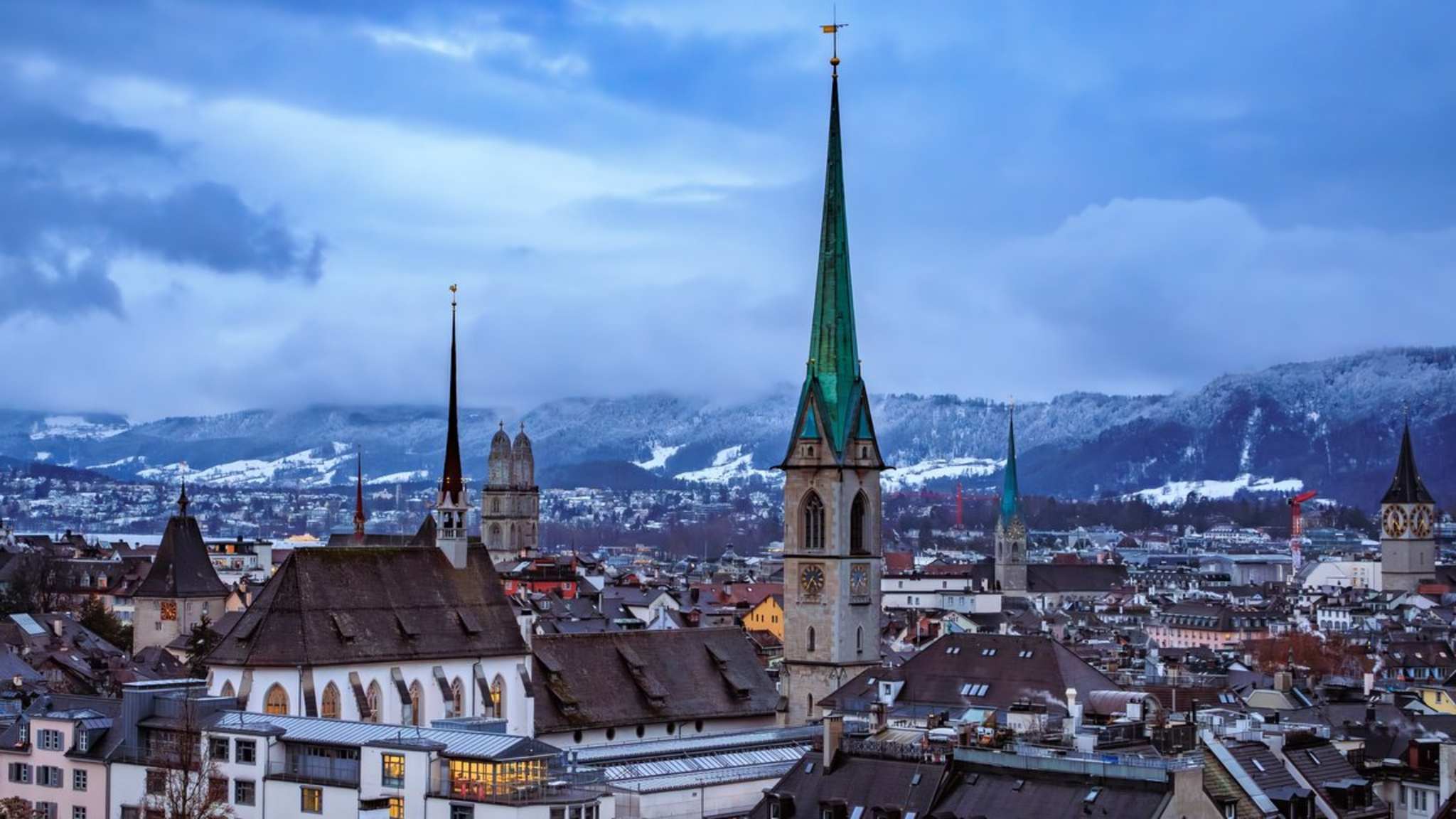 Zürich ist gerade im Winter ein besonderes Reiseziel. © istock/SvetlanaSF