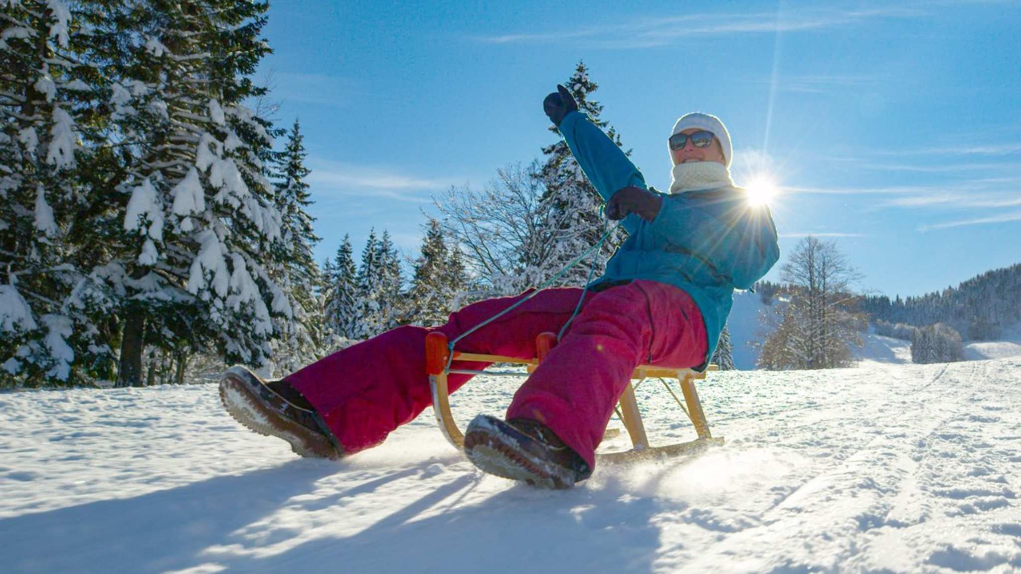 Rodelbahnen sind besonders bei Kindern beliebt. © istock/helivideo