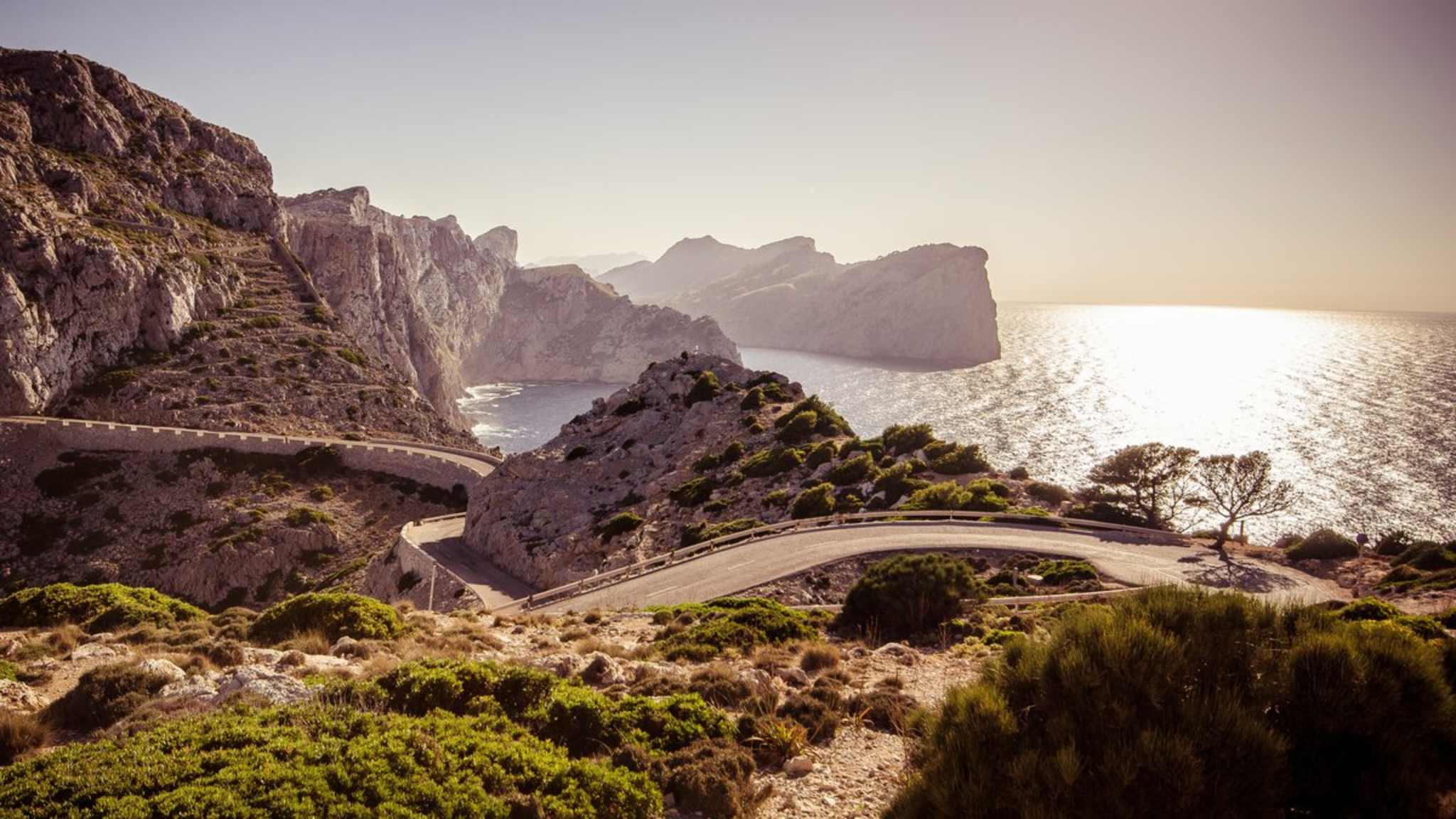 Die mallorquinische Landschaft im Morgenlicht ist ein besonderes Erlebnis. © EyeEm Mobile GmbH/iStock