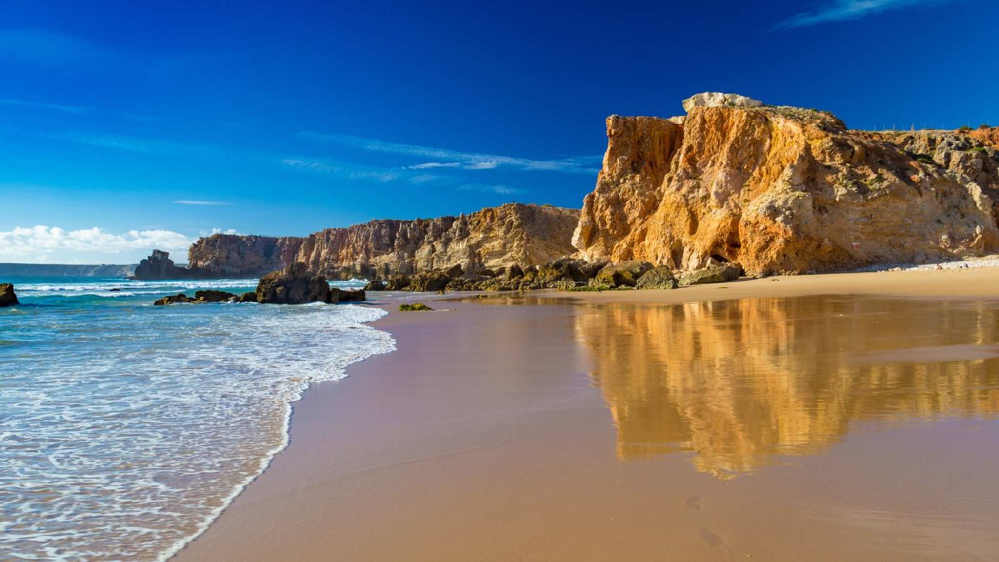 Die Naturbelassenheit der Küste ist es, die viele in den Alentejo lockt. © Serbek/iStock