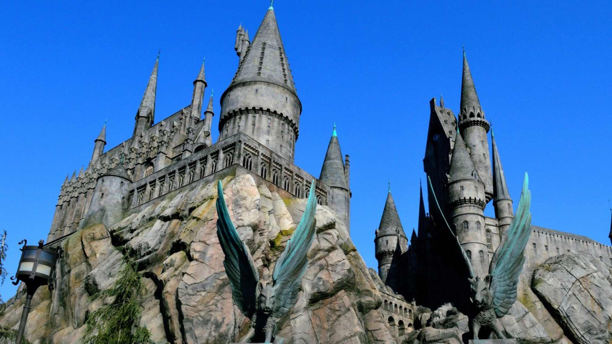 Wie nah das geplante Hotel am Film-Hogwarts sein wird, müssen Fans der Reihe noch abwarten. © istock/rozdemir01