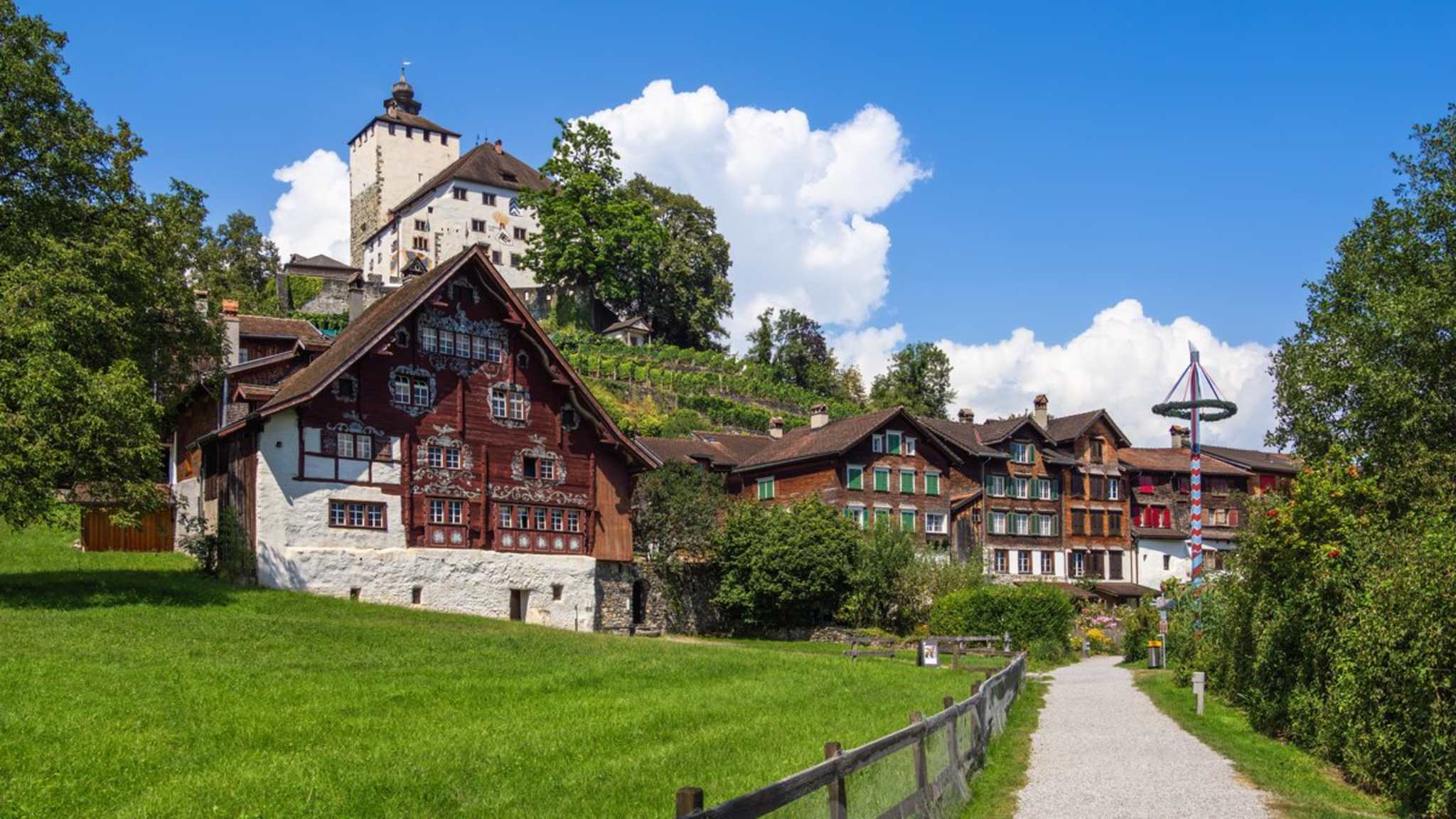 In der Schweiz gibt es viele idyllische Orte und Flecken. © iStock via Getty/David Taljat