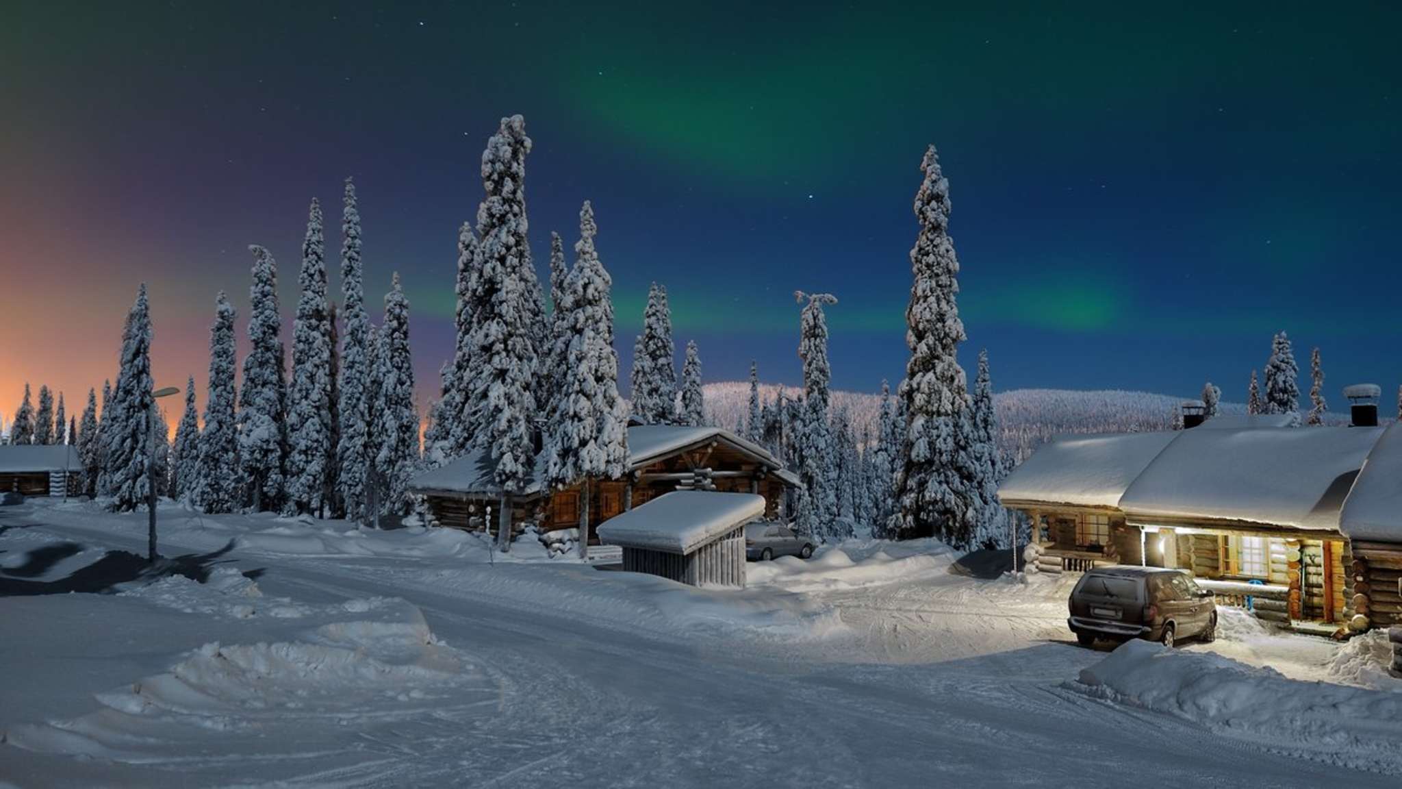 Im Winter präsentiert sich Kuusamo in Finnland als verschneites Traumziel. © iStock via Getty/count_kert