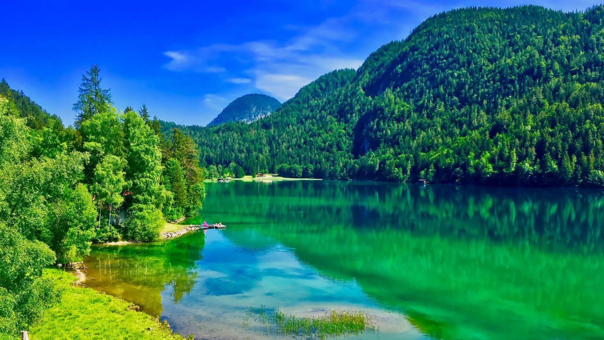 Der Hintersteiner See verkörpert Bergidylle pur. © The Perfect/Shutterstock.com