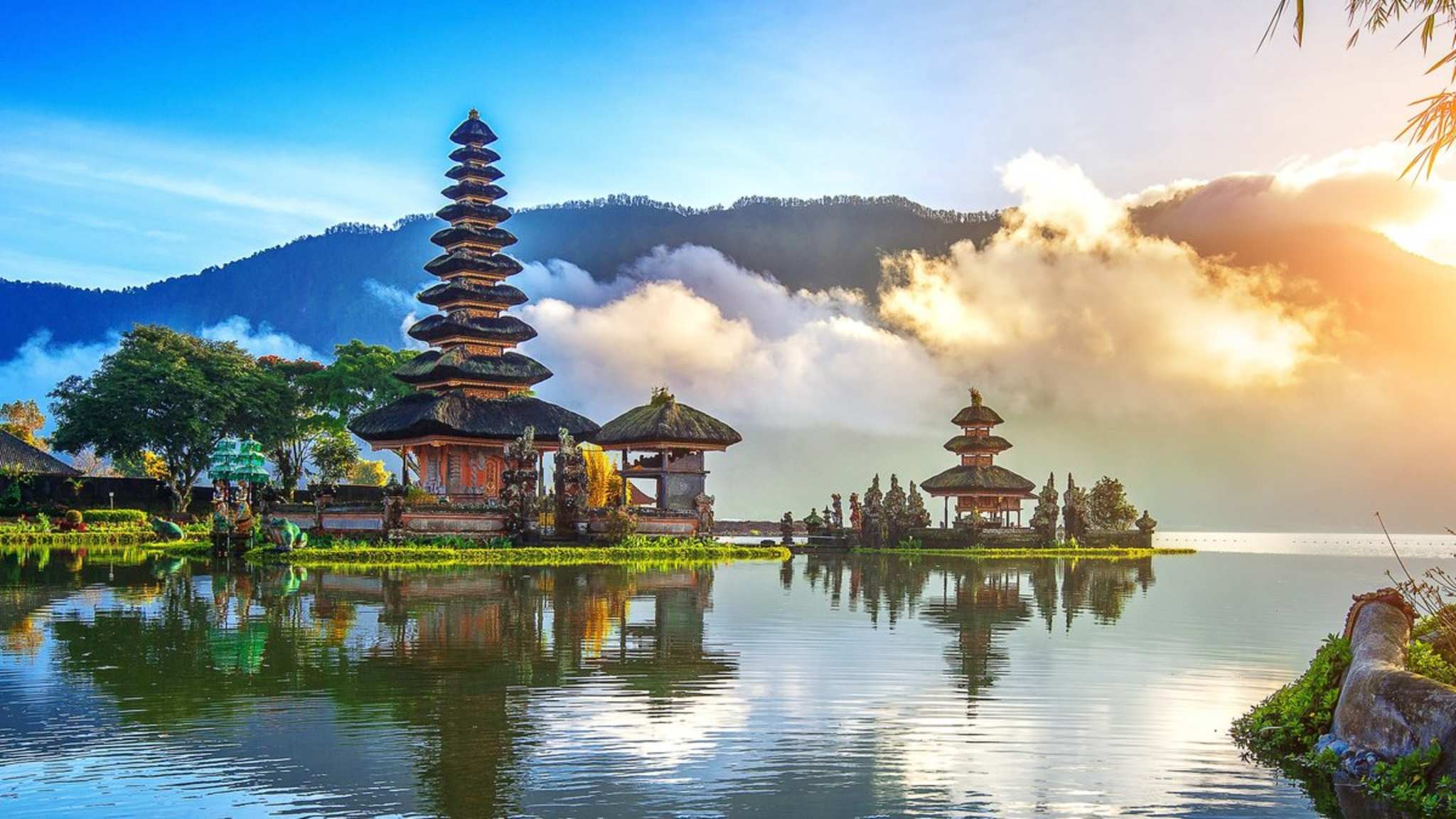 Bali, die "Insel der Götter und Dämonen", hat viel mehr zu bieten als Meer und Strände. © Guitar photographer/shutterstock.com