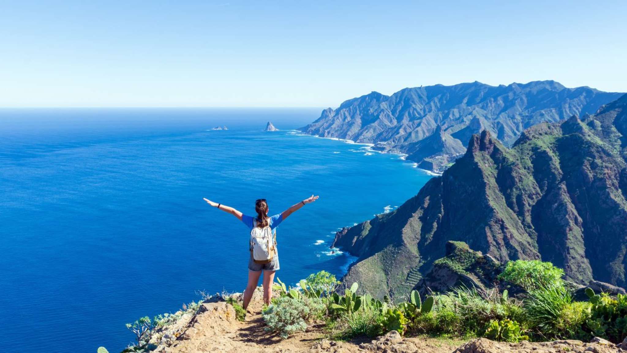 Auf Teneriffa findest Du sommerliche Wanderpfade. © Andrii Marushchynets/iStock