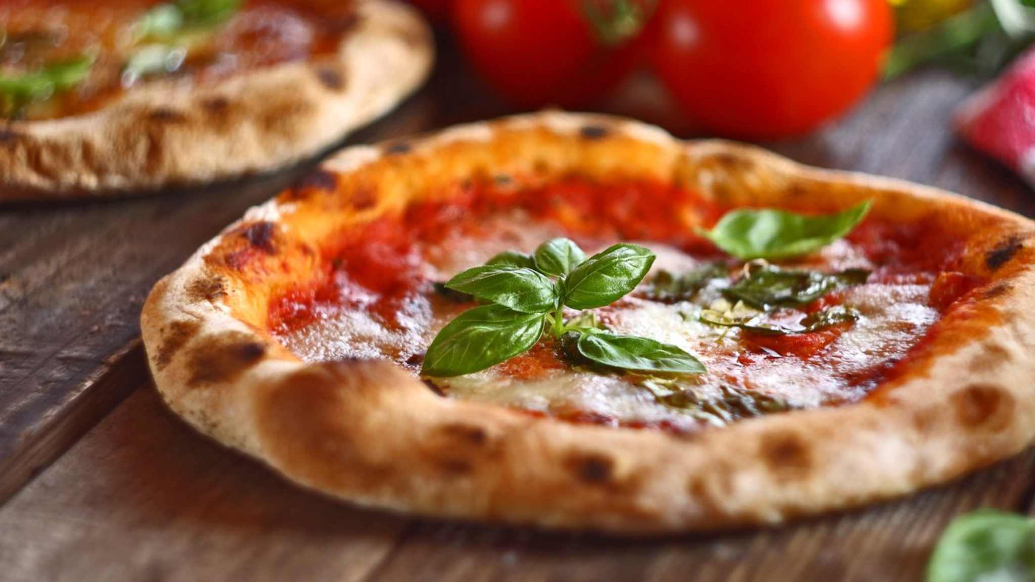 Für eine Pizza aus den Top Ten in Europa ist nicht einmal eine Reise über deutsche Grenzen hinaus nötig. © arina7/iStock via Getty Images