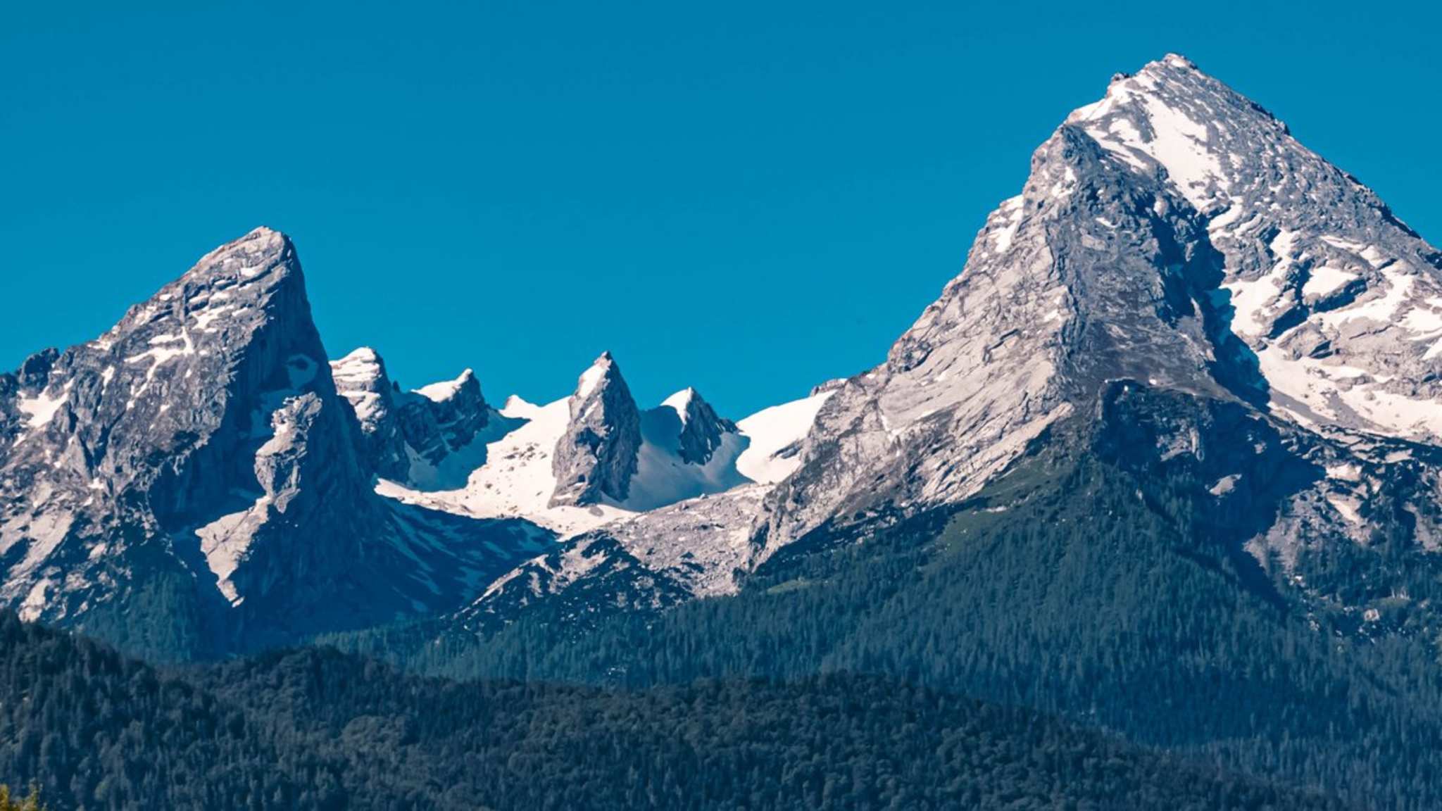 Der Watzmann ist einer der anspruchsvollsten Berge Deutschlands. © Martin Erdniss/Shutterstock.com