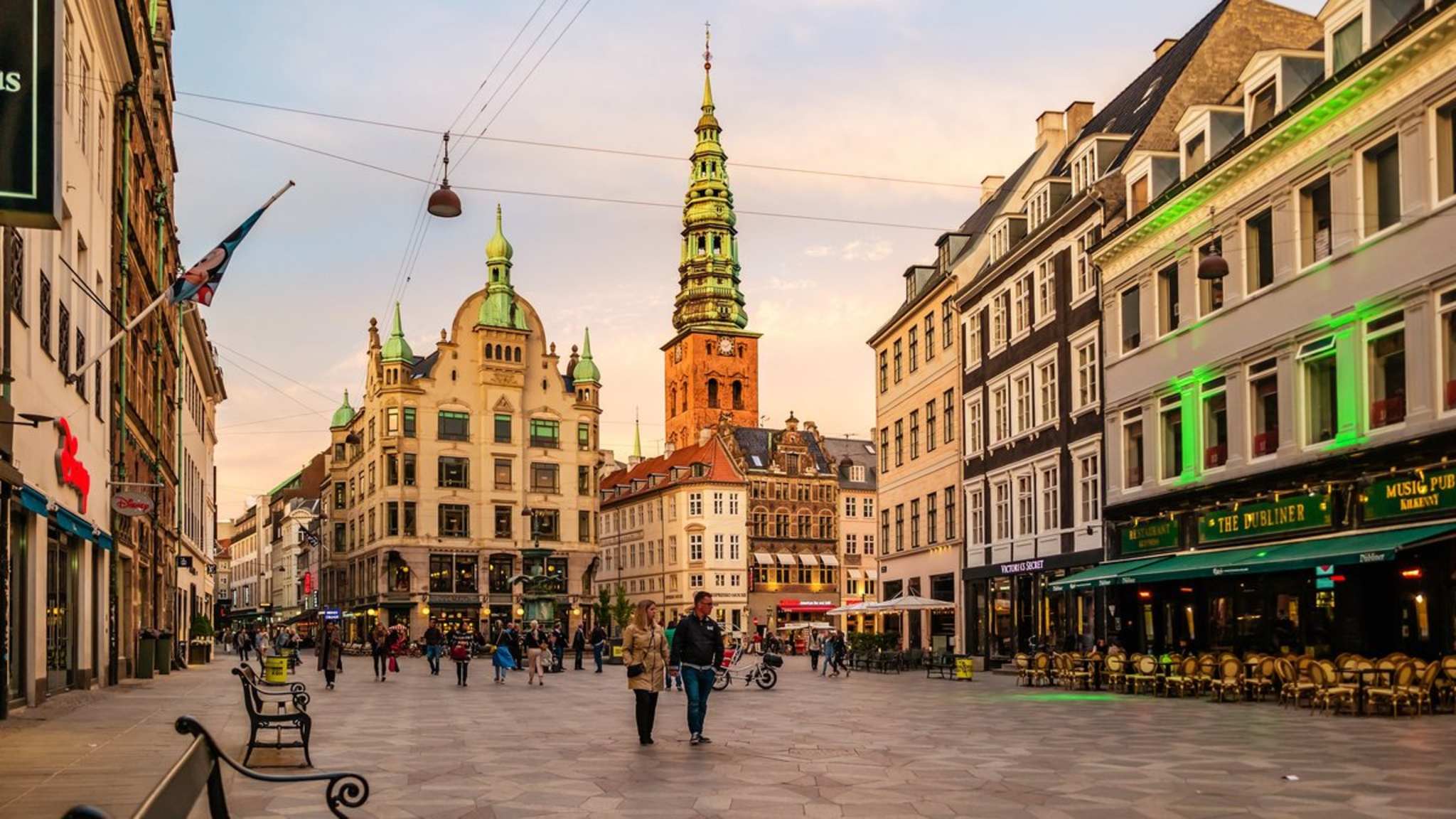 Kopenhagen bietet zahllose Möglichkeiten zum Flanieren. © Perekotypole/Shutterstock.com