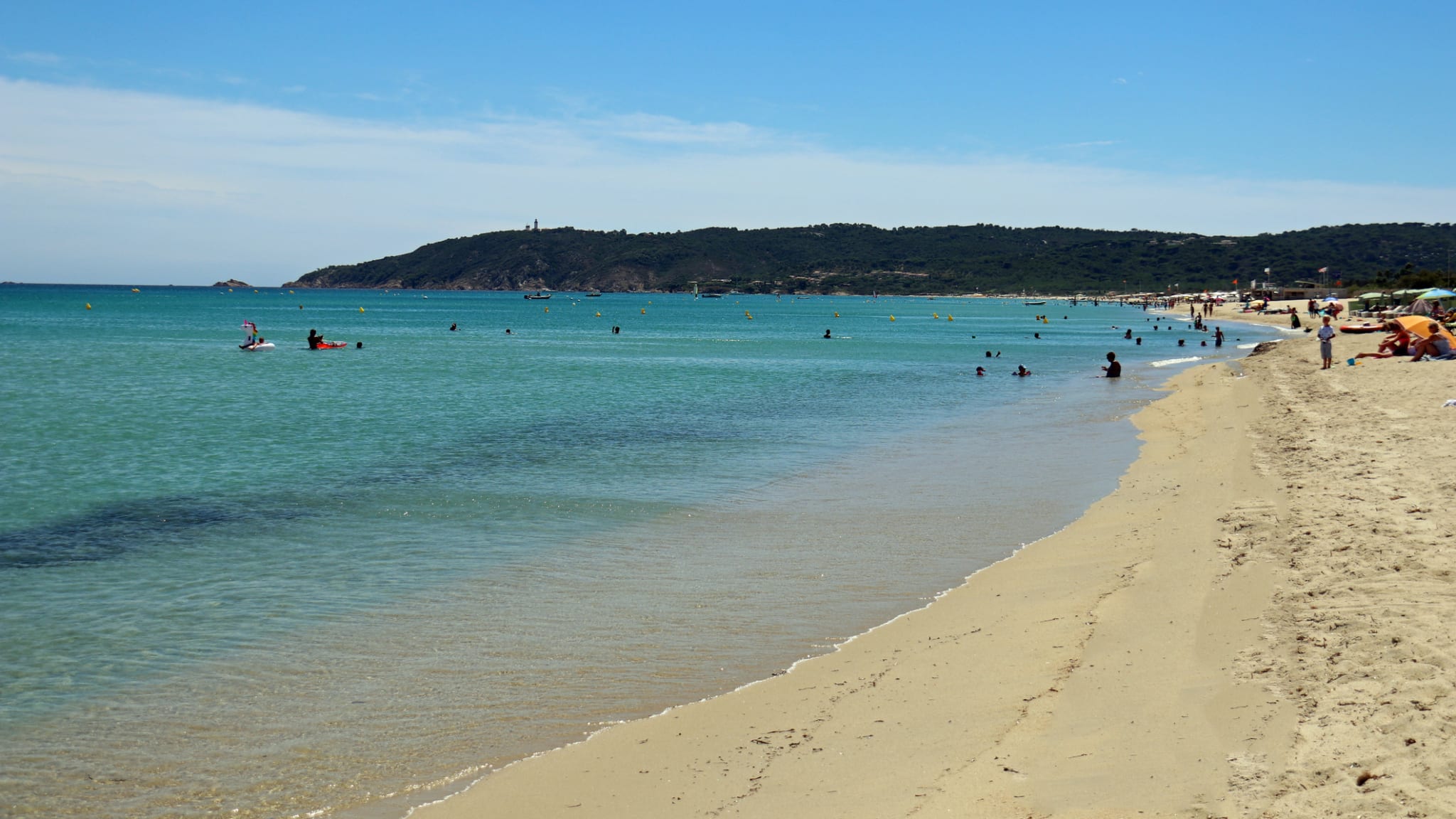 Der Strand von Pampelonne in Frankreich. © Robin Scholte/iStock / Getty Images Plus via Getty Images
