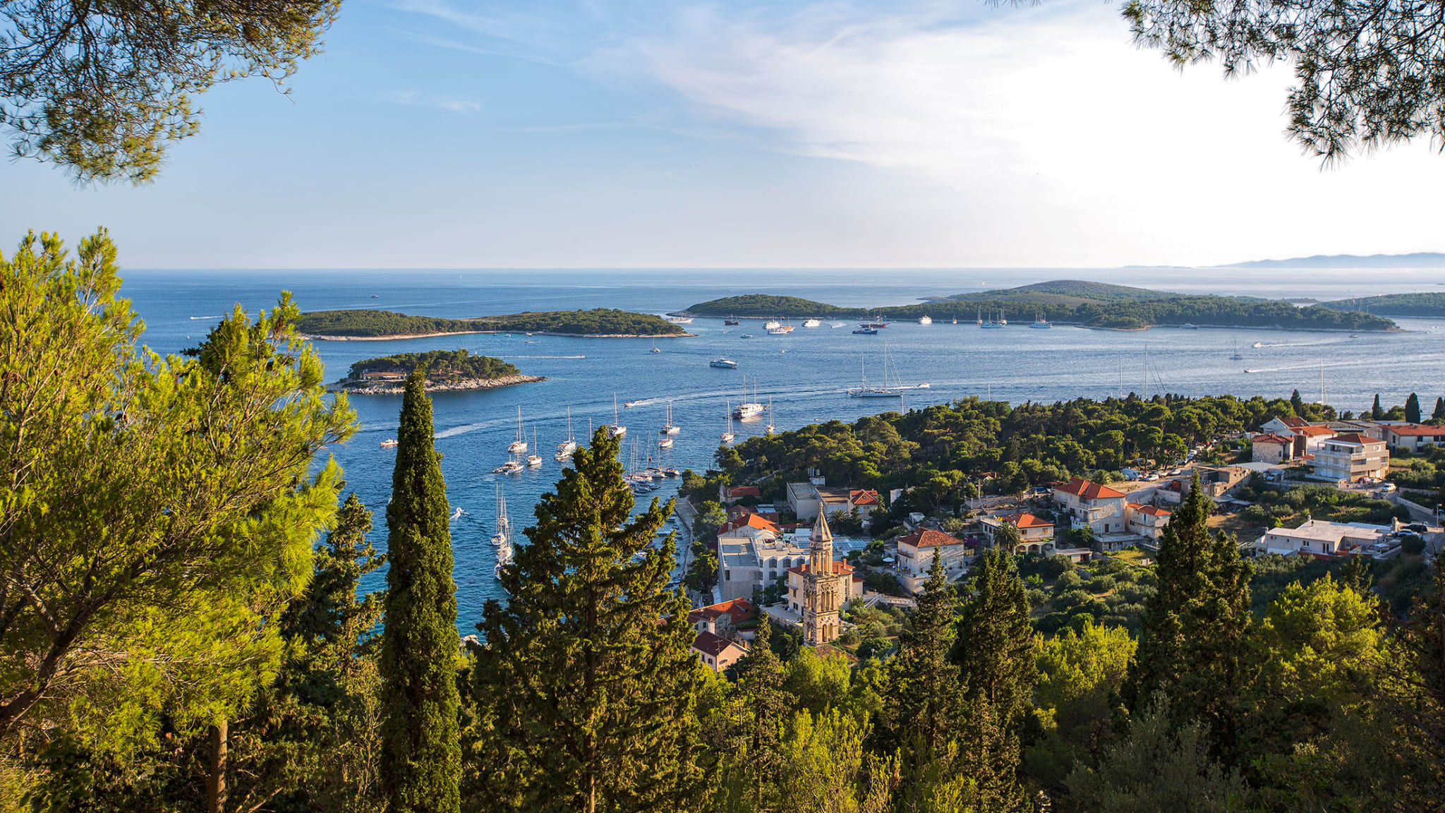 Hvar, das St. Tropez von Kroatien, ist eine der bezauberndsten Inseln der Adria © Kroatische Zentrale für Tourismus - Ivo Biočina
