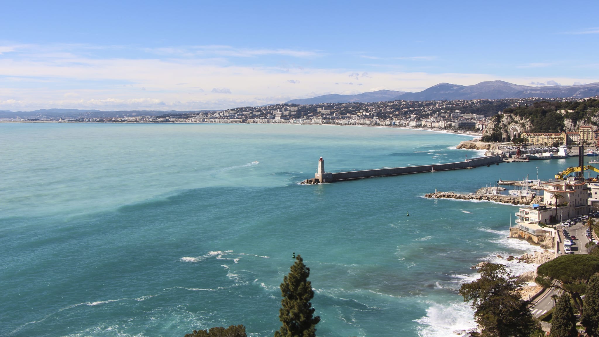 Blick auf den Hafen von Nizza
