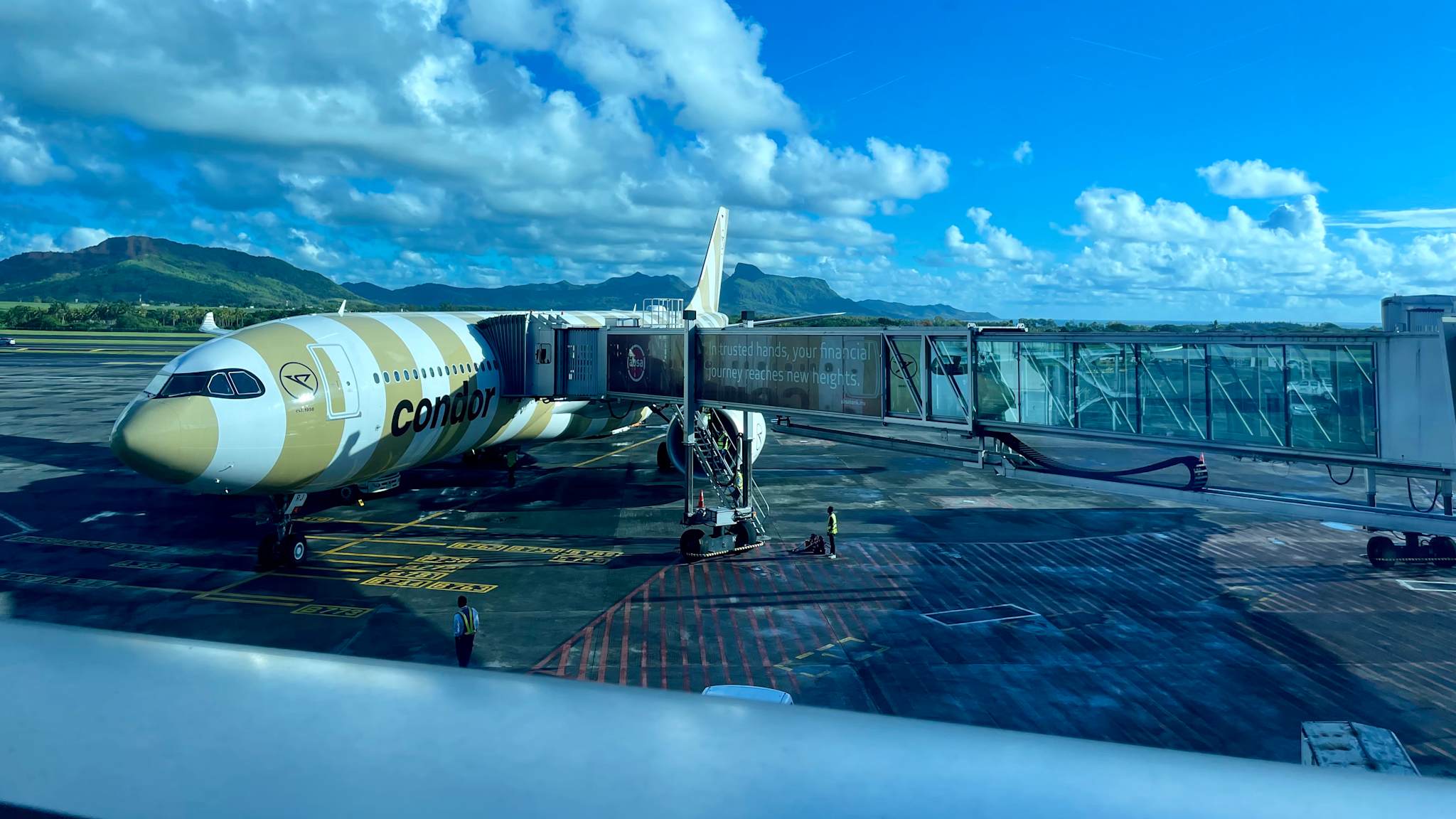 Ankunft am Flughafen auf Mauritius ©Theresa Mayer HolidayCheck Mitarbeiterin