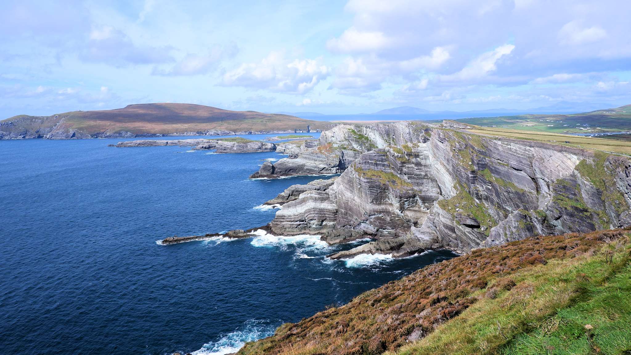 Kerry Cliffs © Kevin Schmidli