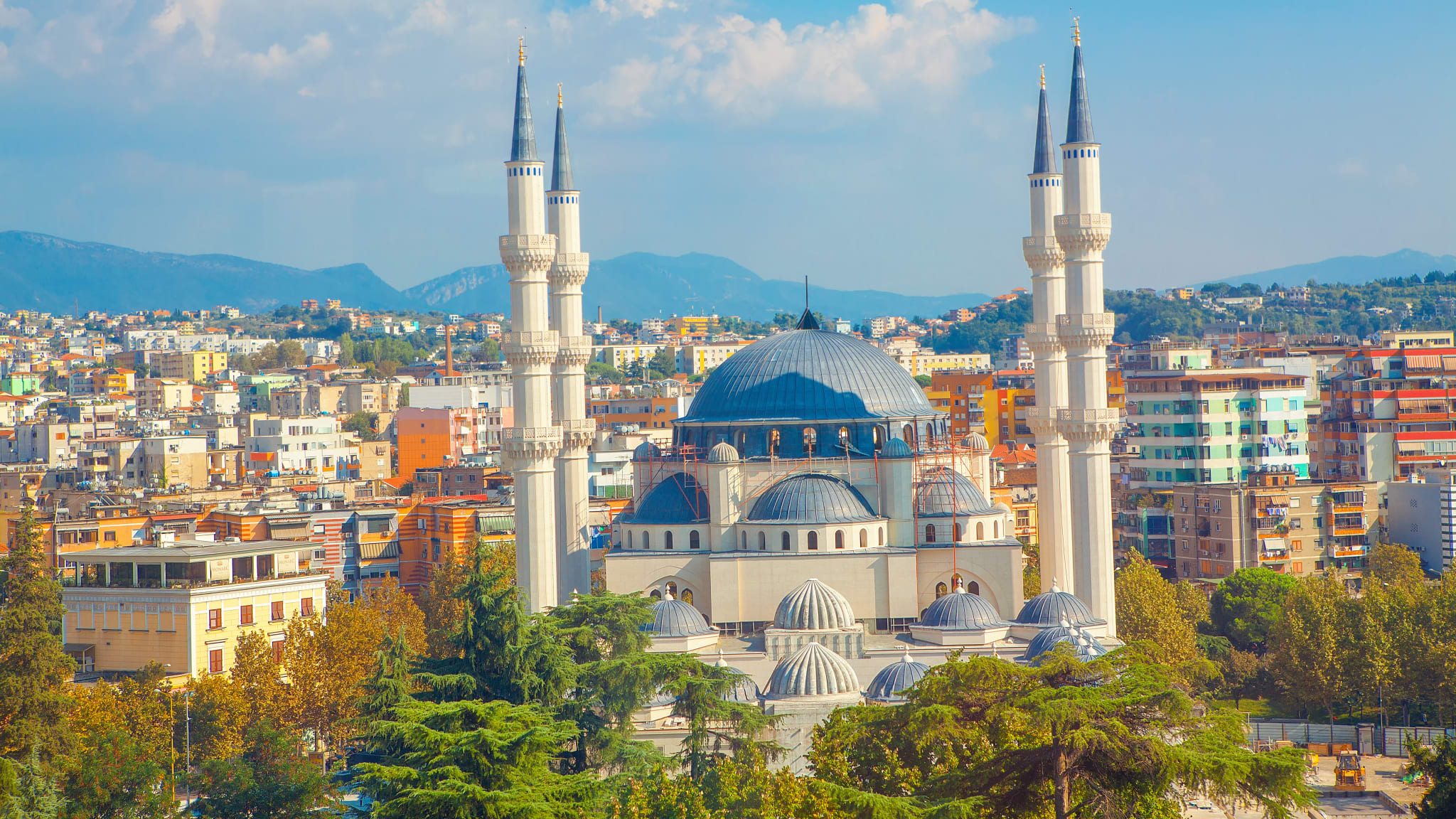 Tirana, Albanien © Shutterstock