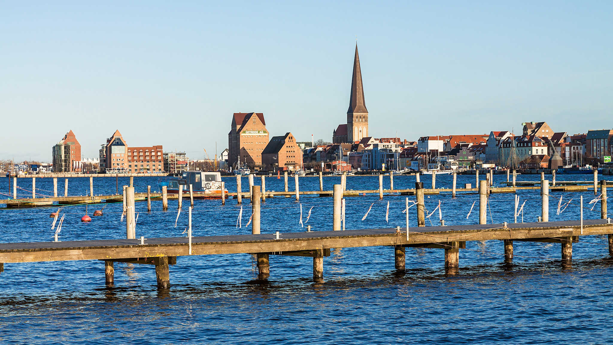 Fluss Warnow, Rostock, Mecklenburg-Vorpommern