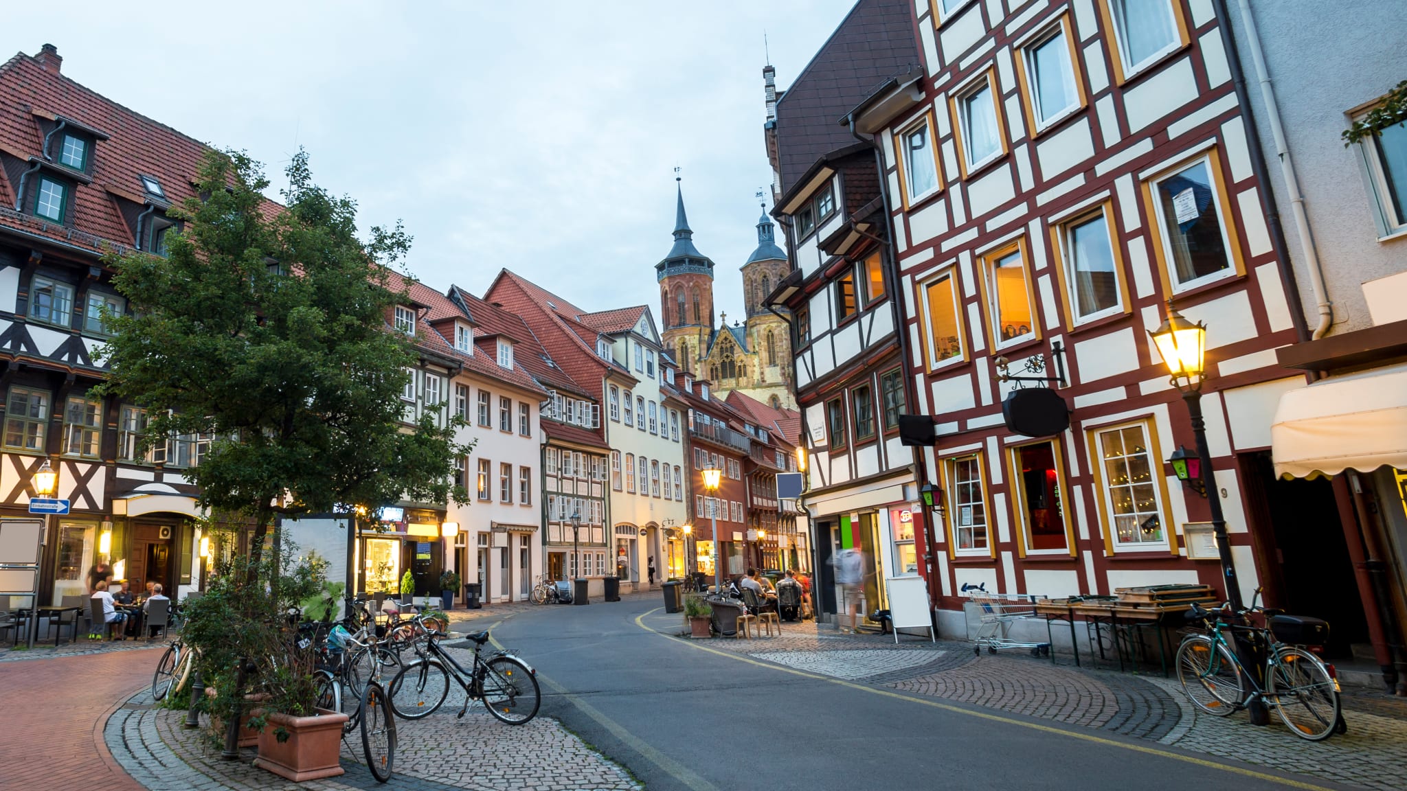 Göttingen, die historische Stadt Deutschland am Abend