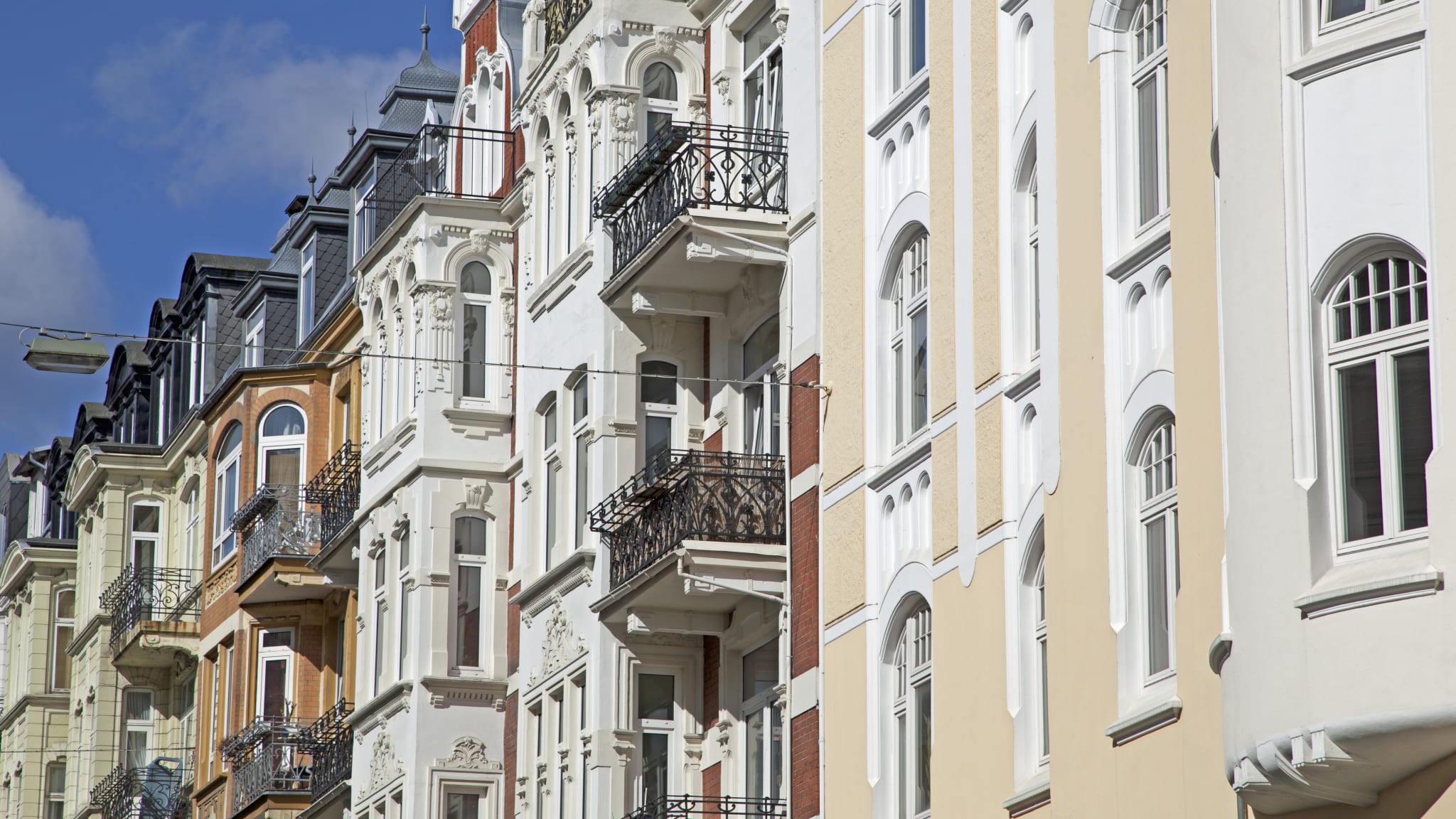 Fassade des art-nouveau-apartement-Gebäude und Flensburg, Deutschland