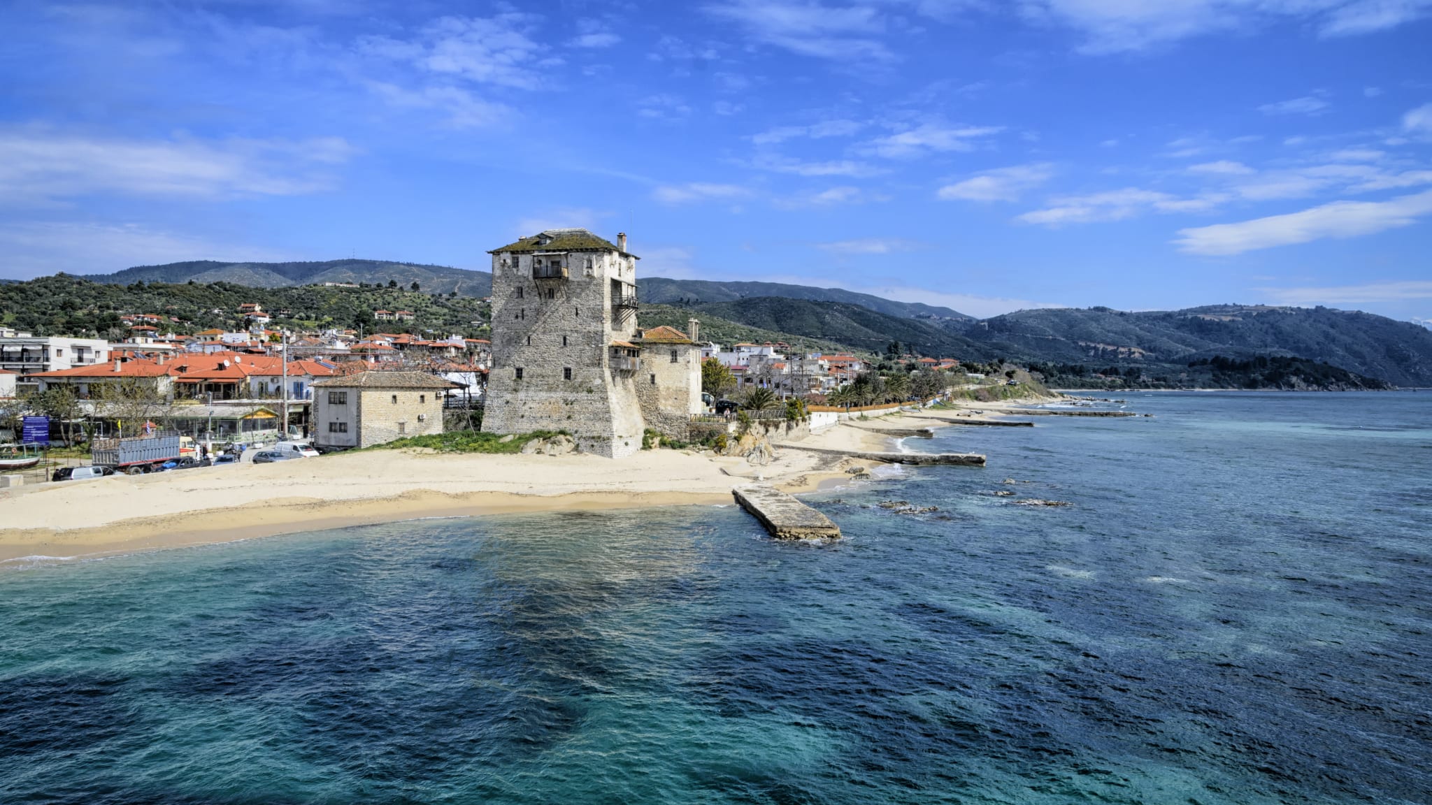Antike Ouranoupolis Turm auf Athos-Halbinsel in Chalkidiki, Griechenland