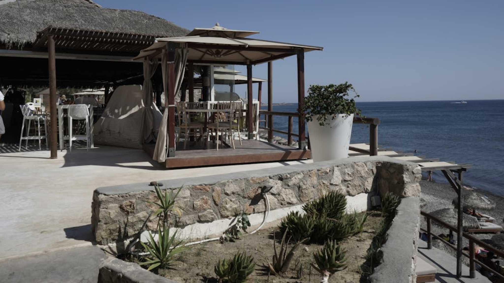 Eros Beach auf Santorini, Griechenland ©HolidayCheck