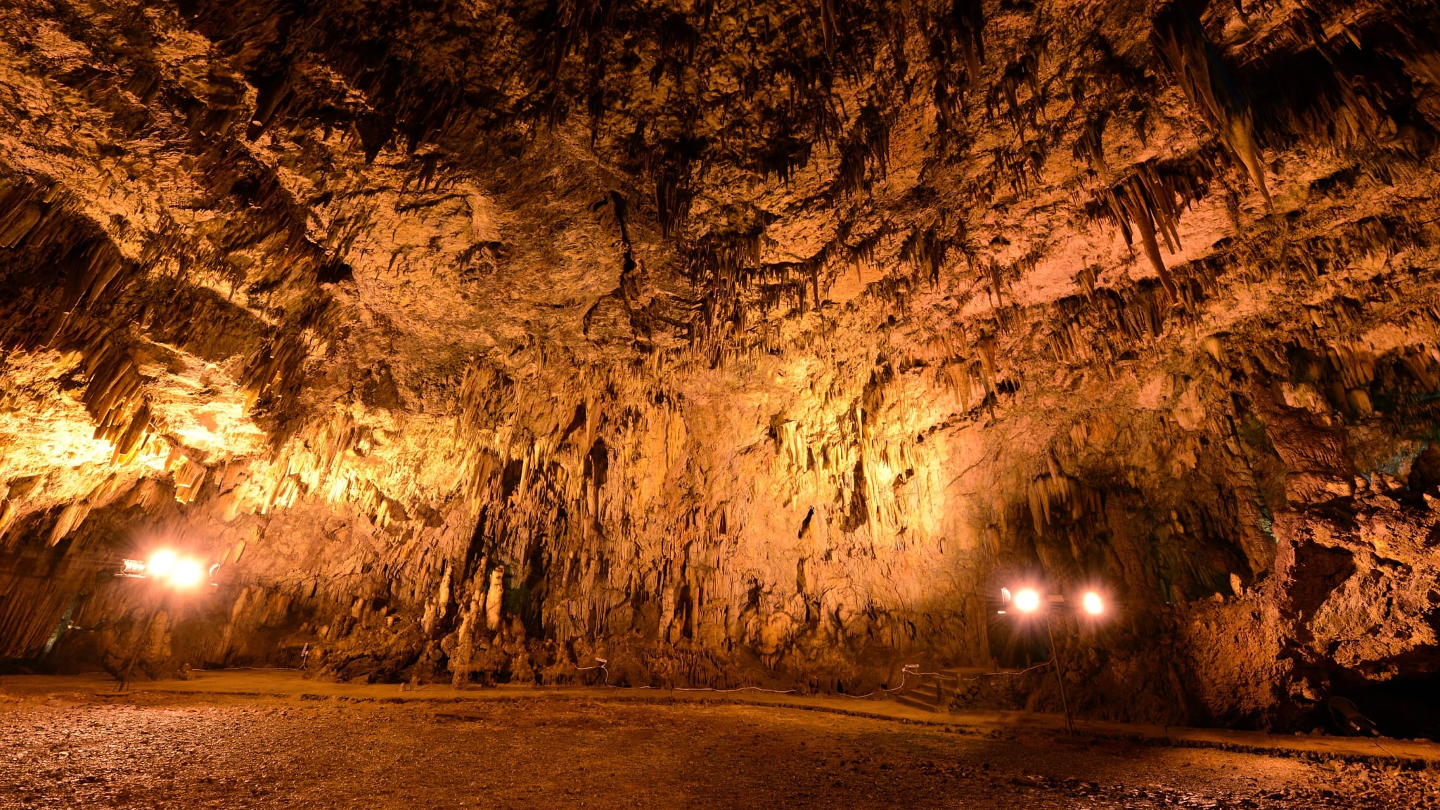 Drogarati cave