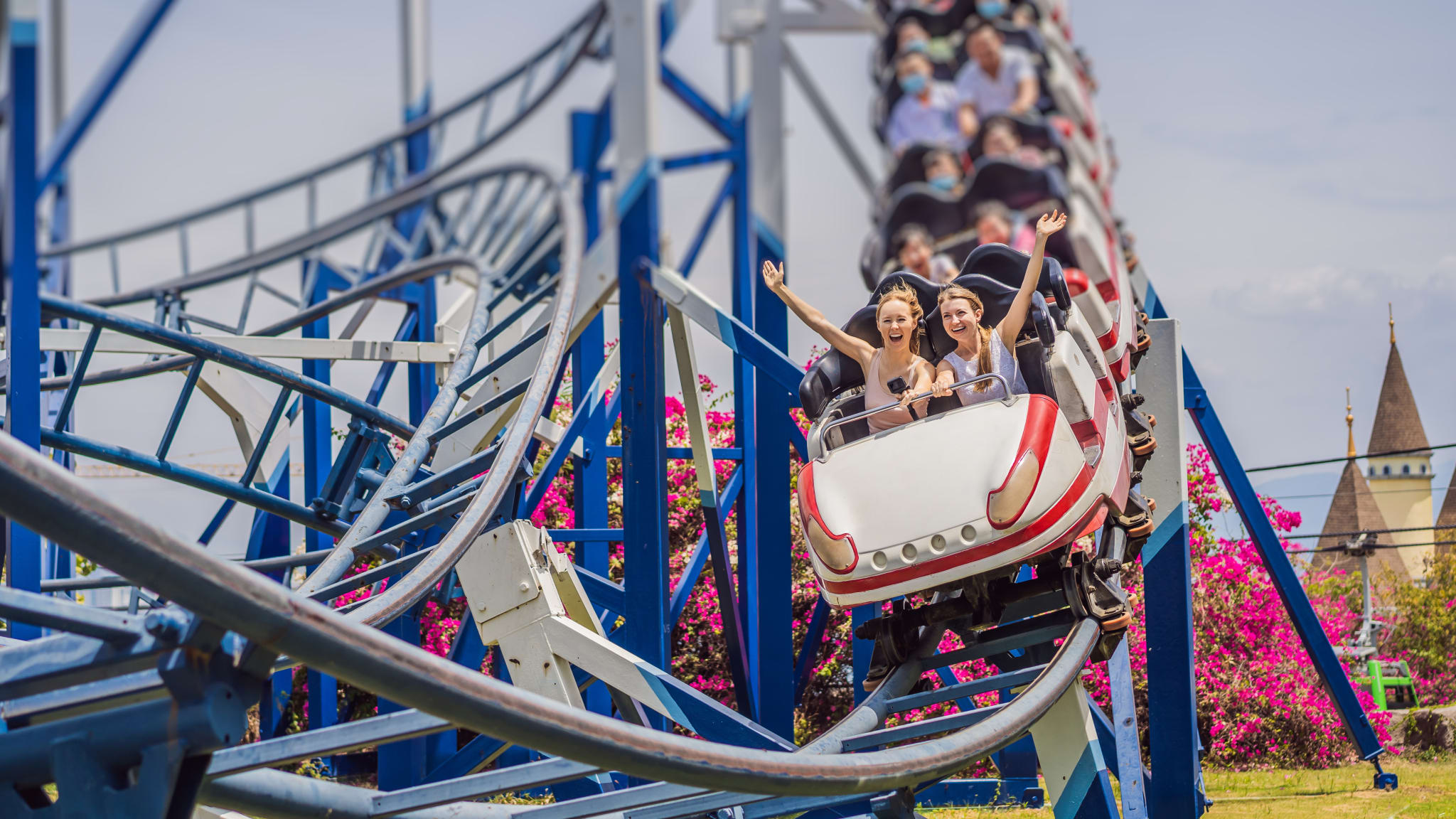 Urlaub mit Freunden im Freizeitpark