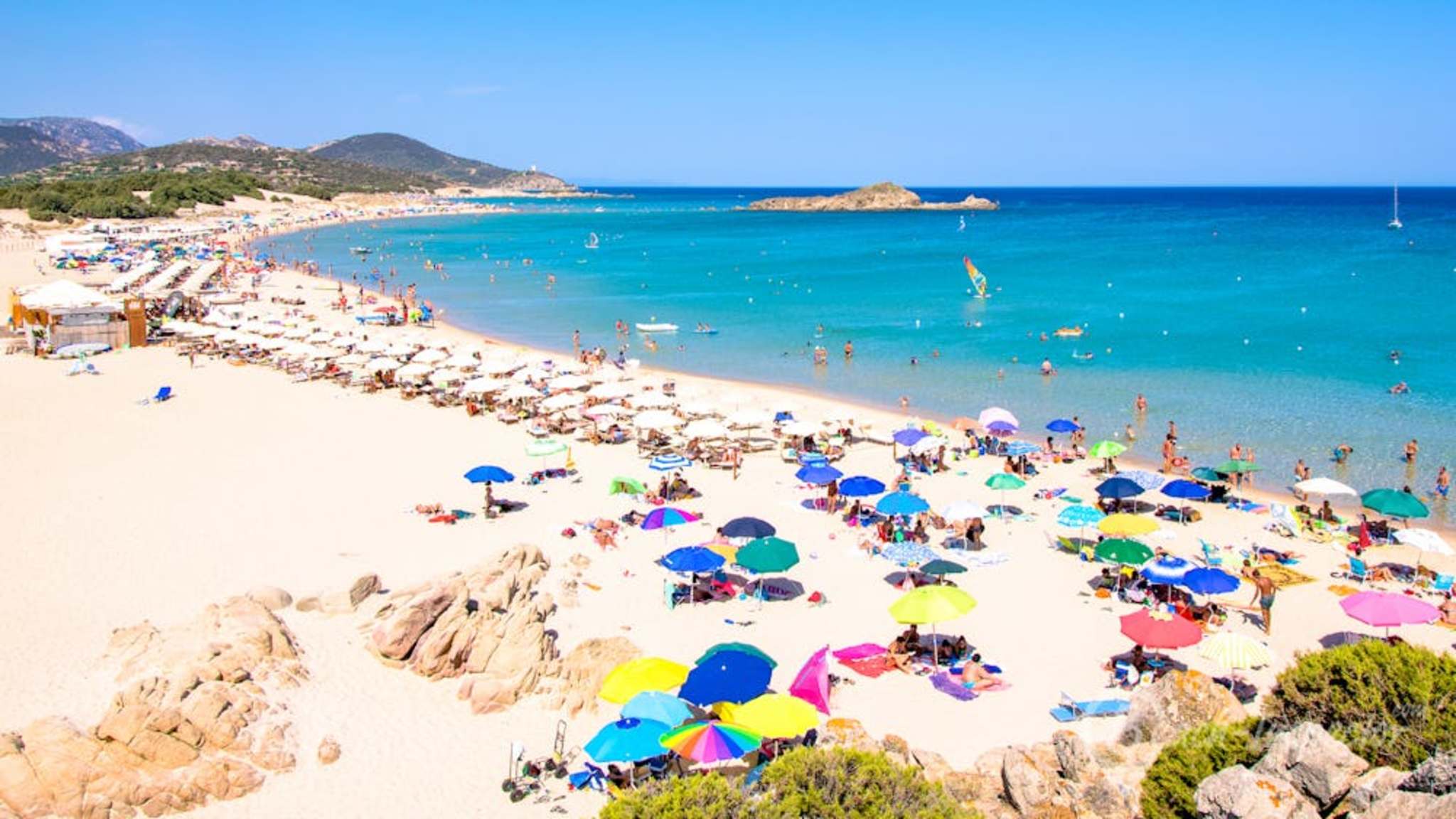 Spiaggia di Su Giudeu auf Sardinien, Italien