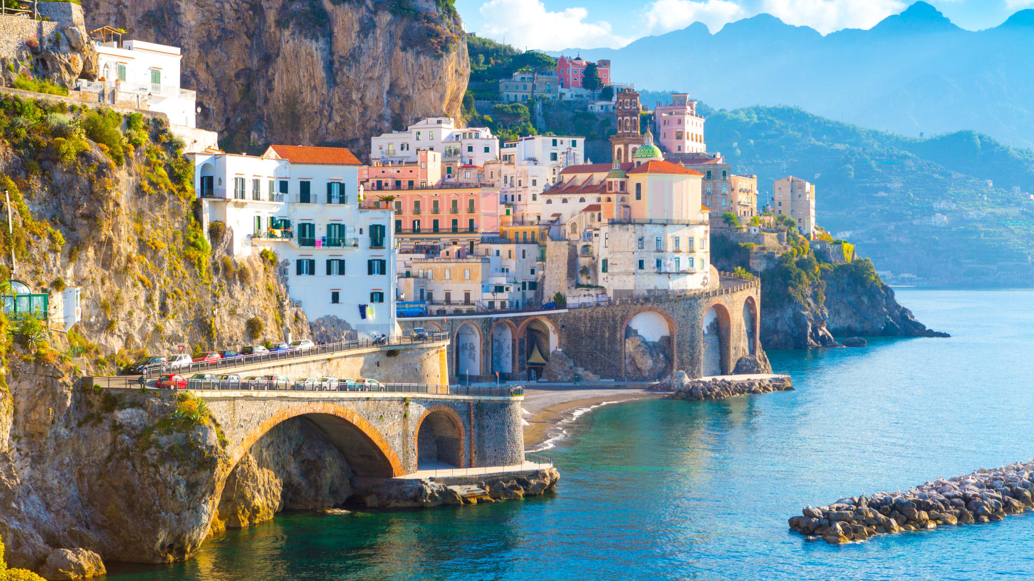 Blick auf die malerische Amalfiküste, Kampanien, Italien