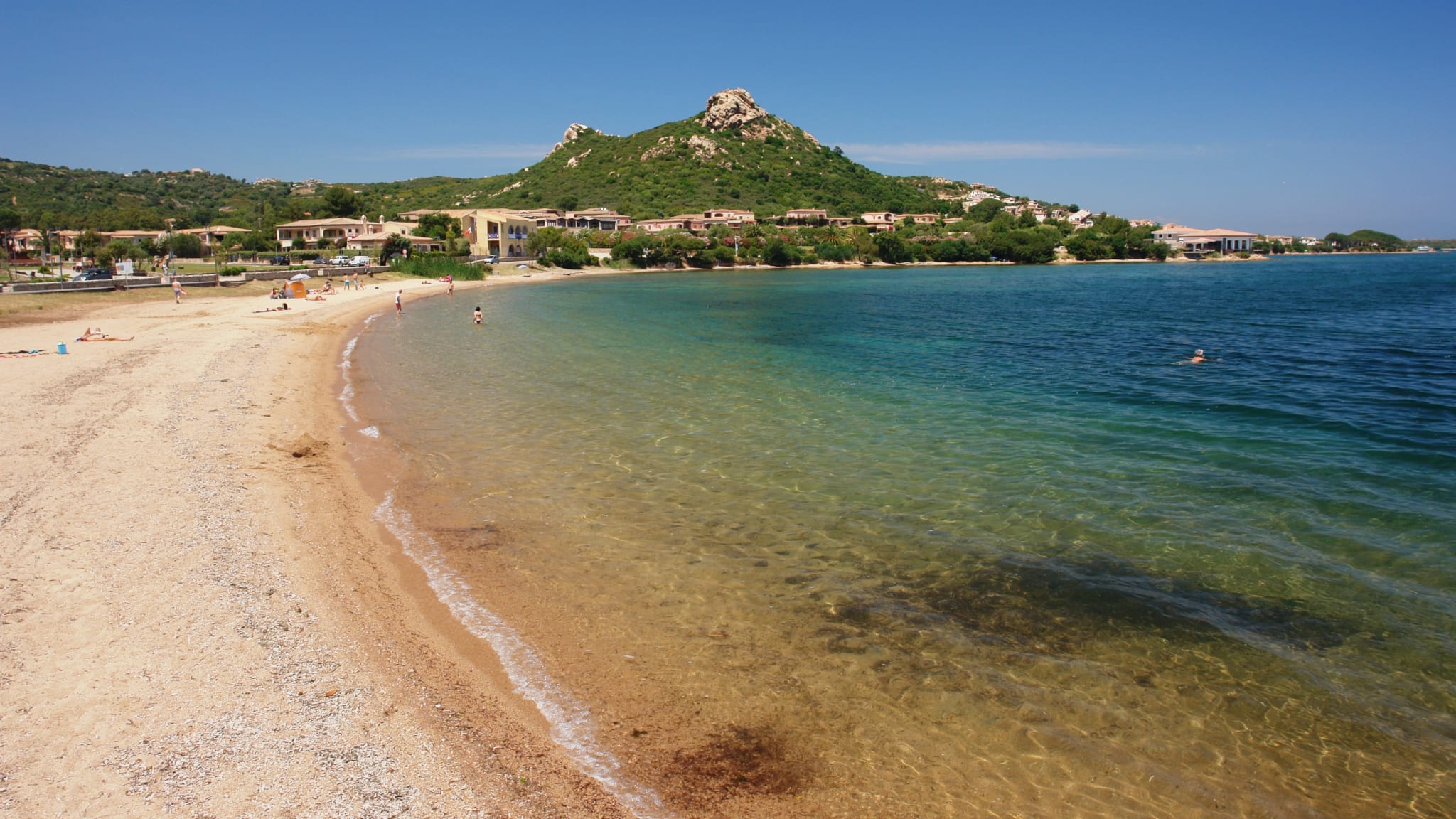 Strand Cannigione, Sardinien