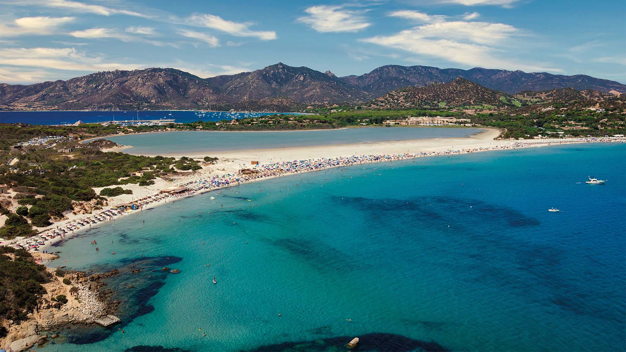Der Strand Punta Molentis mit seinen zwei Meerseiten, Villasimius