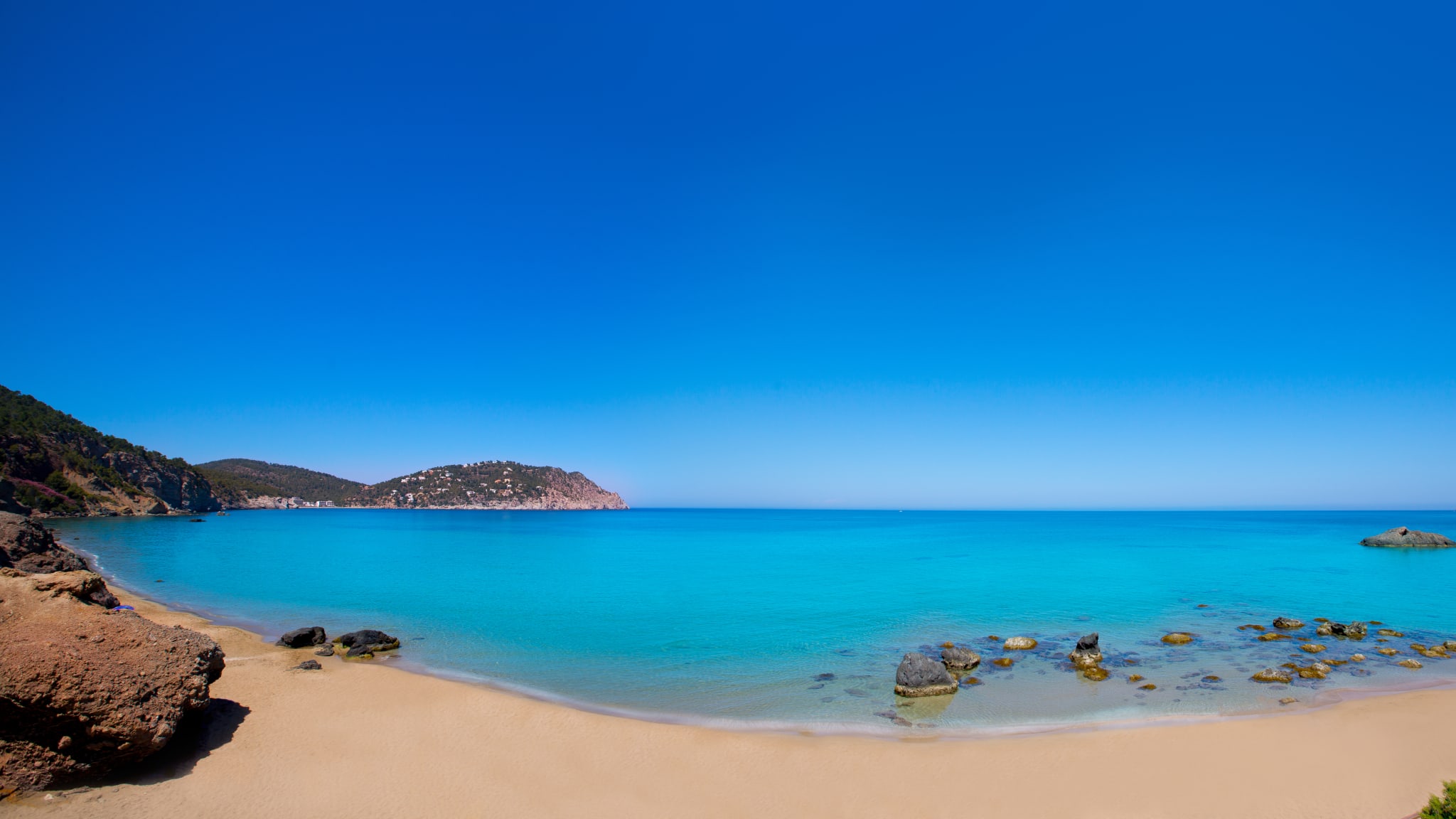 Strand Aigues Blanques, Santa Eulària des Riu, Ibiza