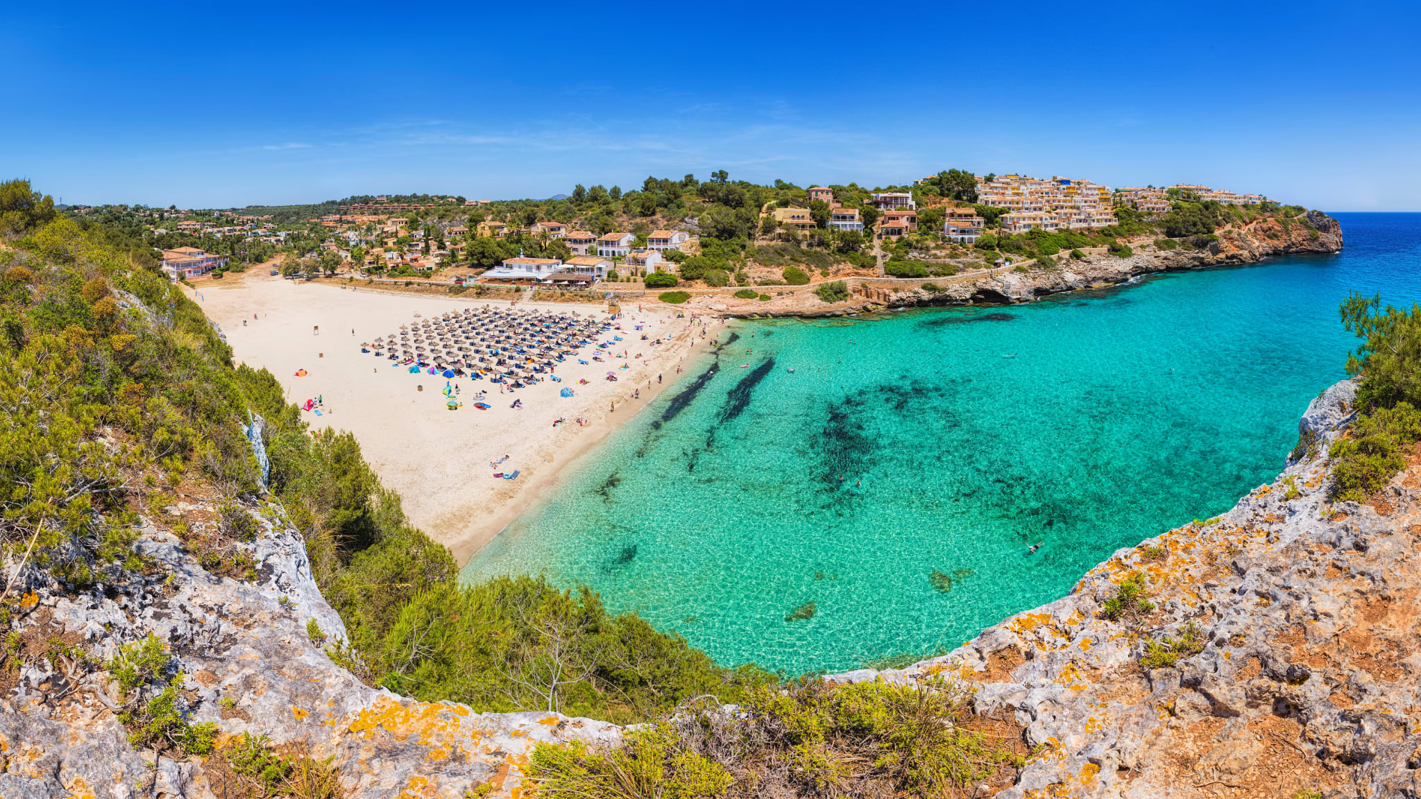 Blick auf die Cala Romantica und S'Estany d'en Mas-Majorca