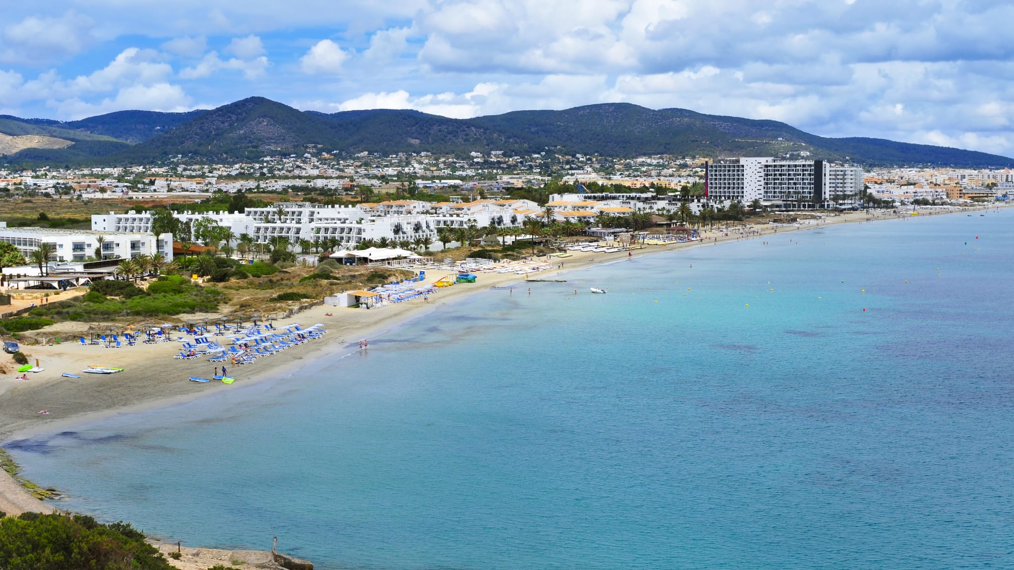 Playa den Bossa, Ibiza, Spanien © Getty Images/iStockphoto - nito100