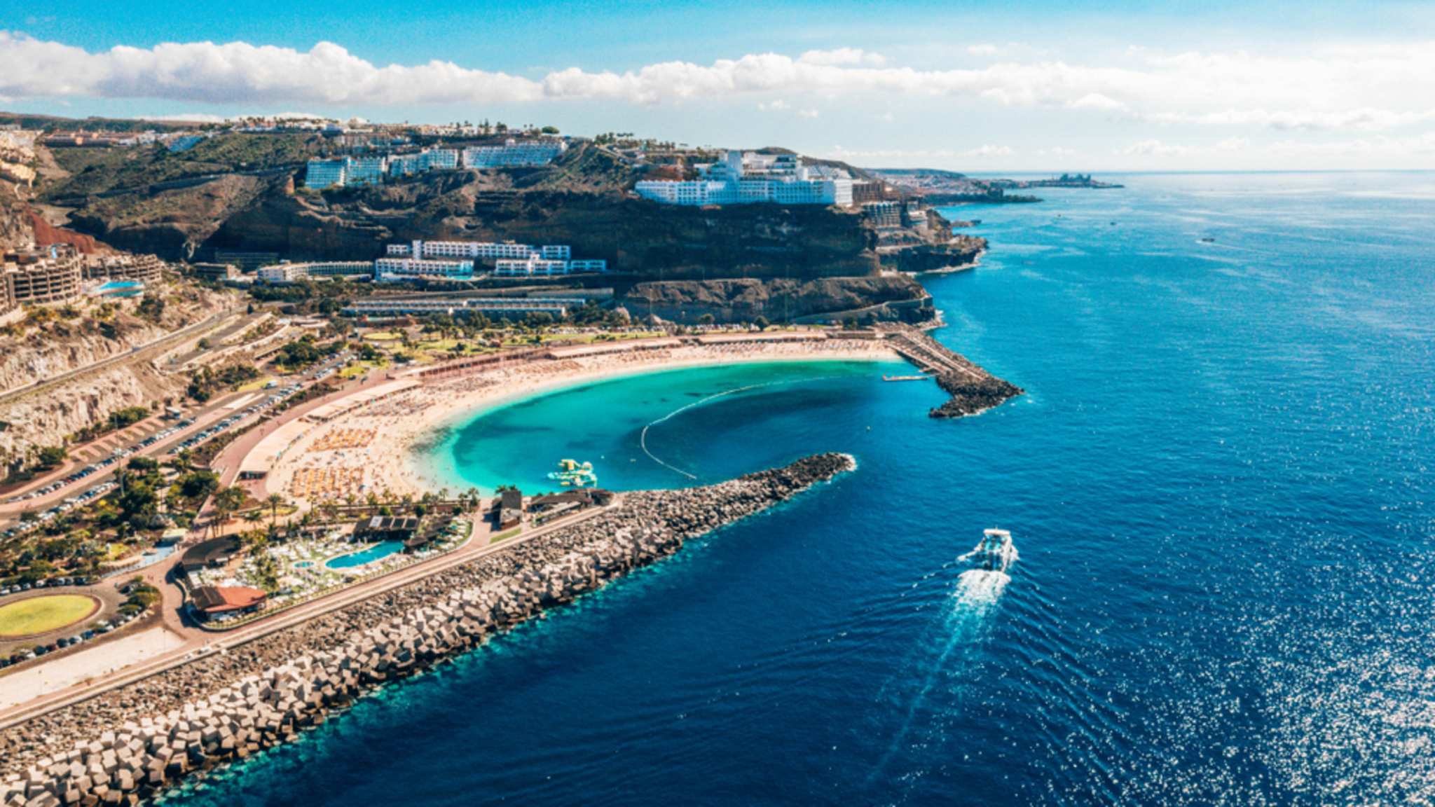 Vogelperspektive des Playa de Amadores auf Gran Canaria