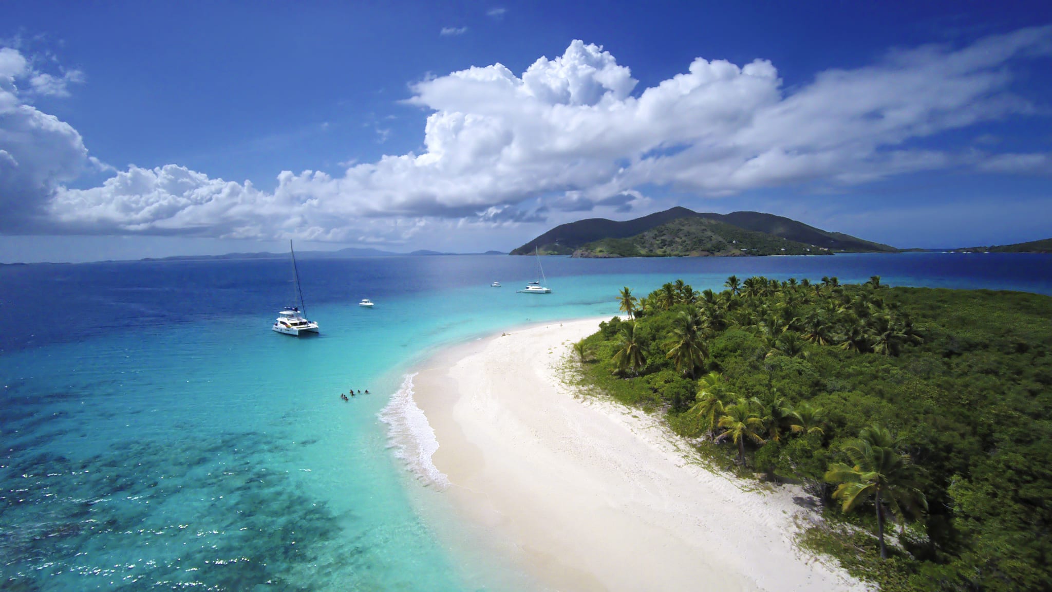 Luftbild von Sandy Cay und Jost Van Dyke, Britische Jungferninseln