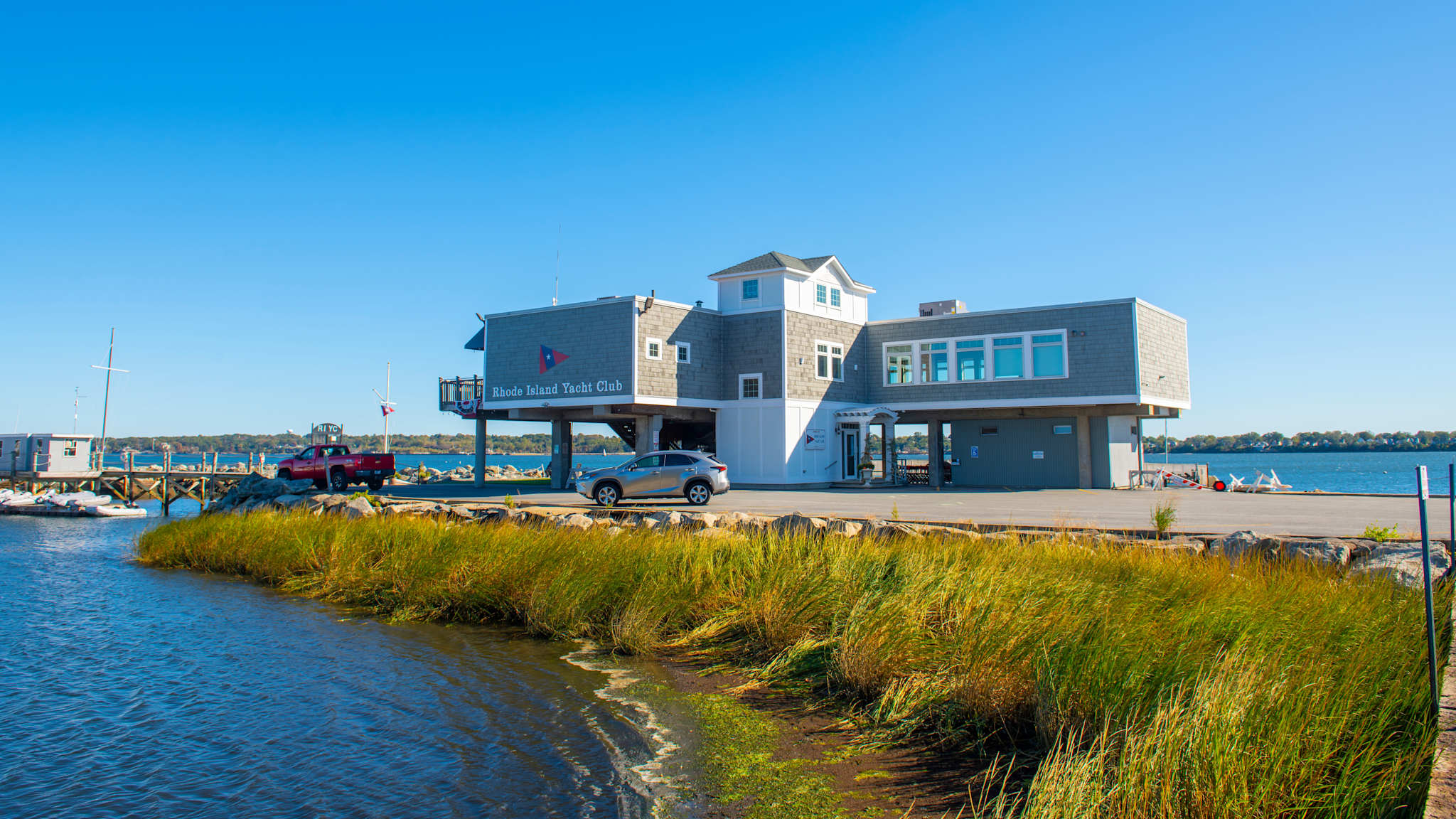 Rhode Island Yacht Club, USA © Shutterstock - Wangkun Jia