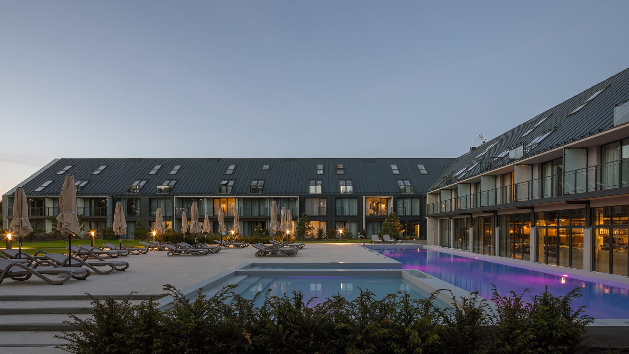 Außenansicht mit Pool, Hotel Saltic Resort & Spa