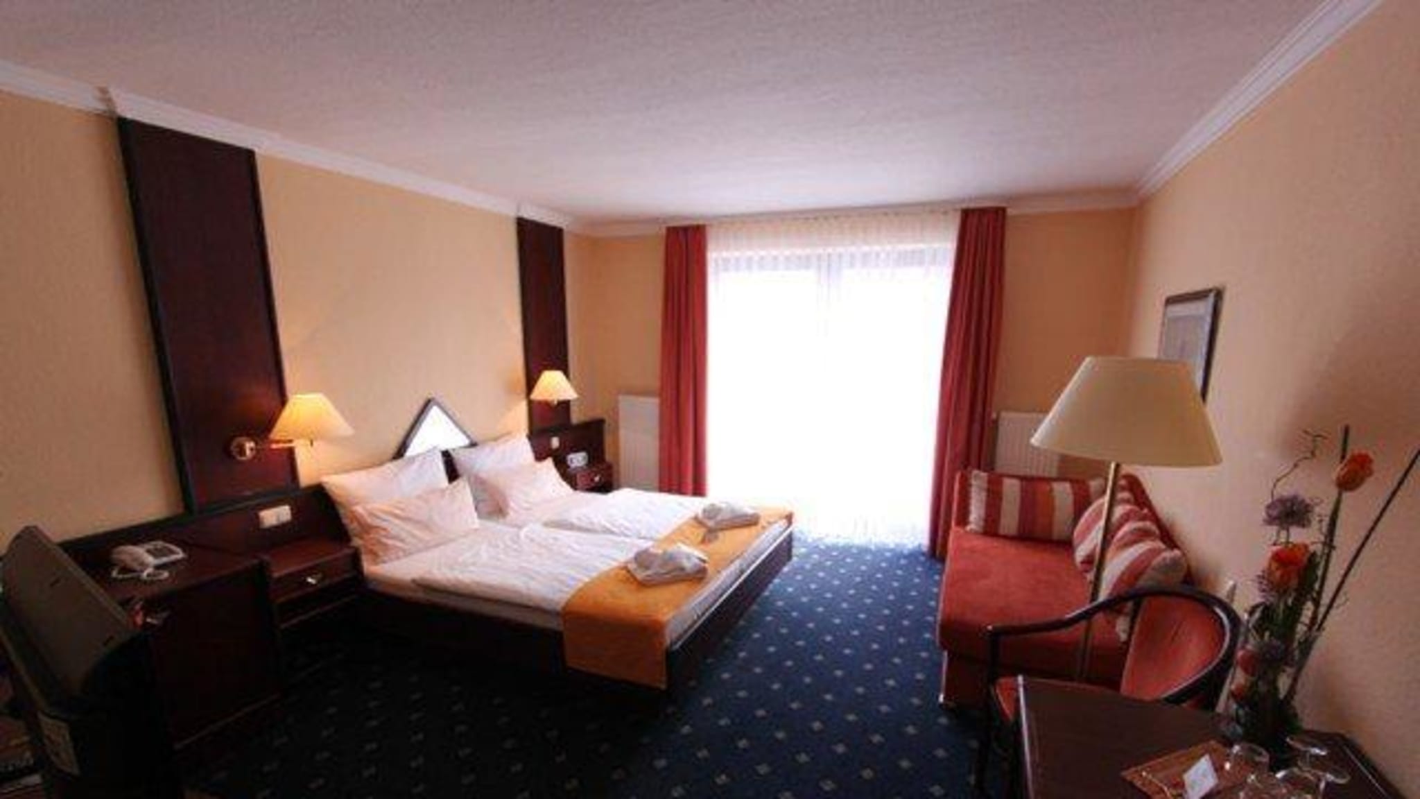Doppelzimmer mit Zustellbett © BEST WESTERN Hotel Hanse-Kogge