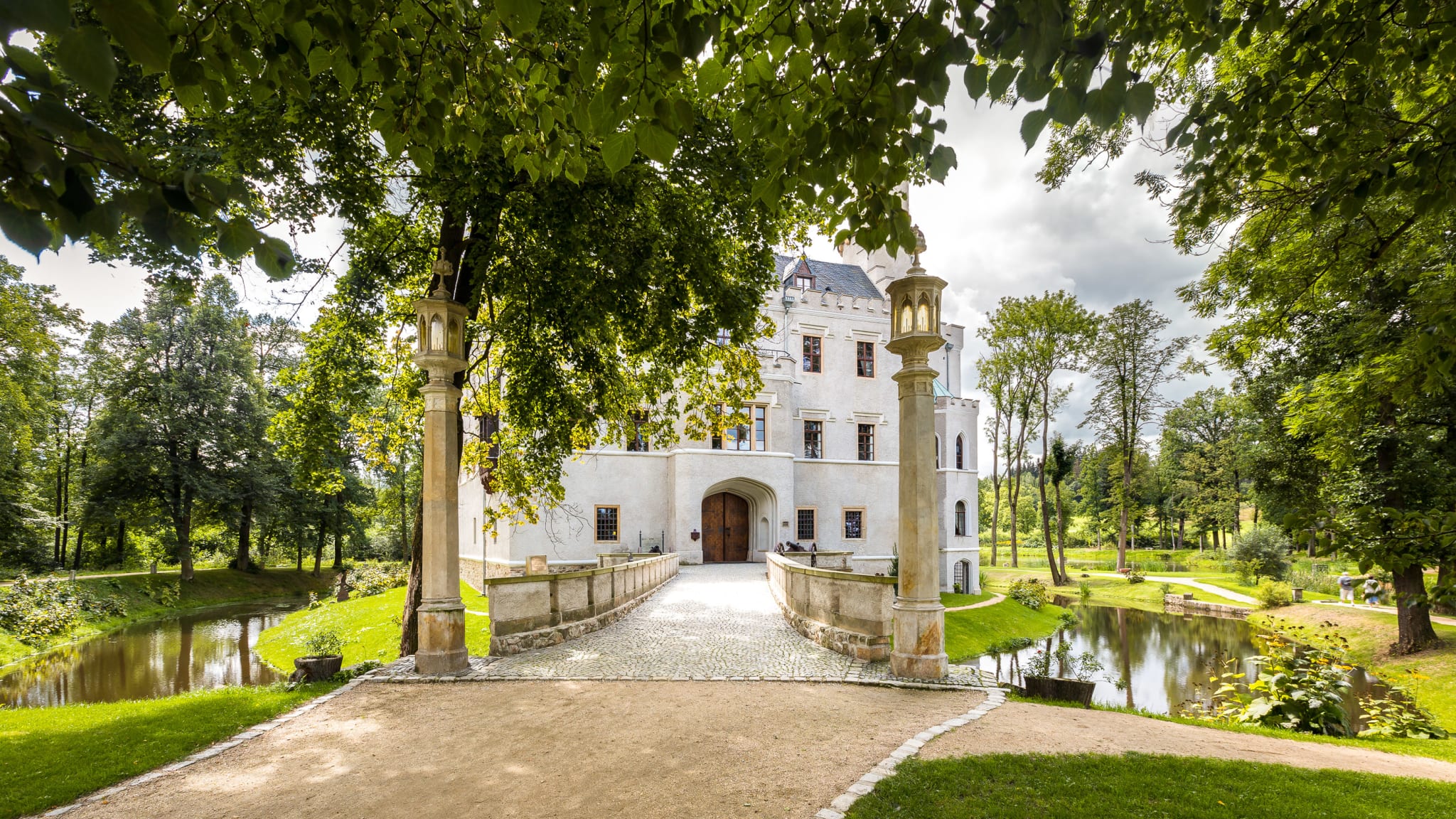 Außenansicht © Hotel Zamek Karpniki