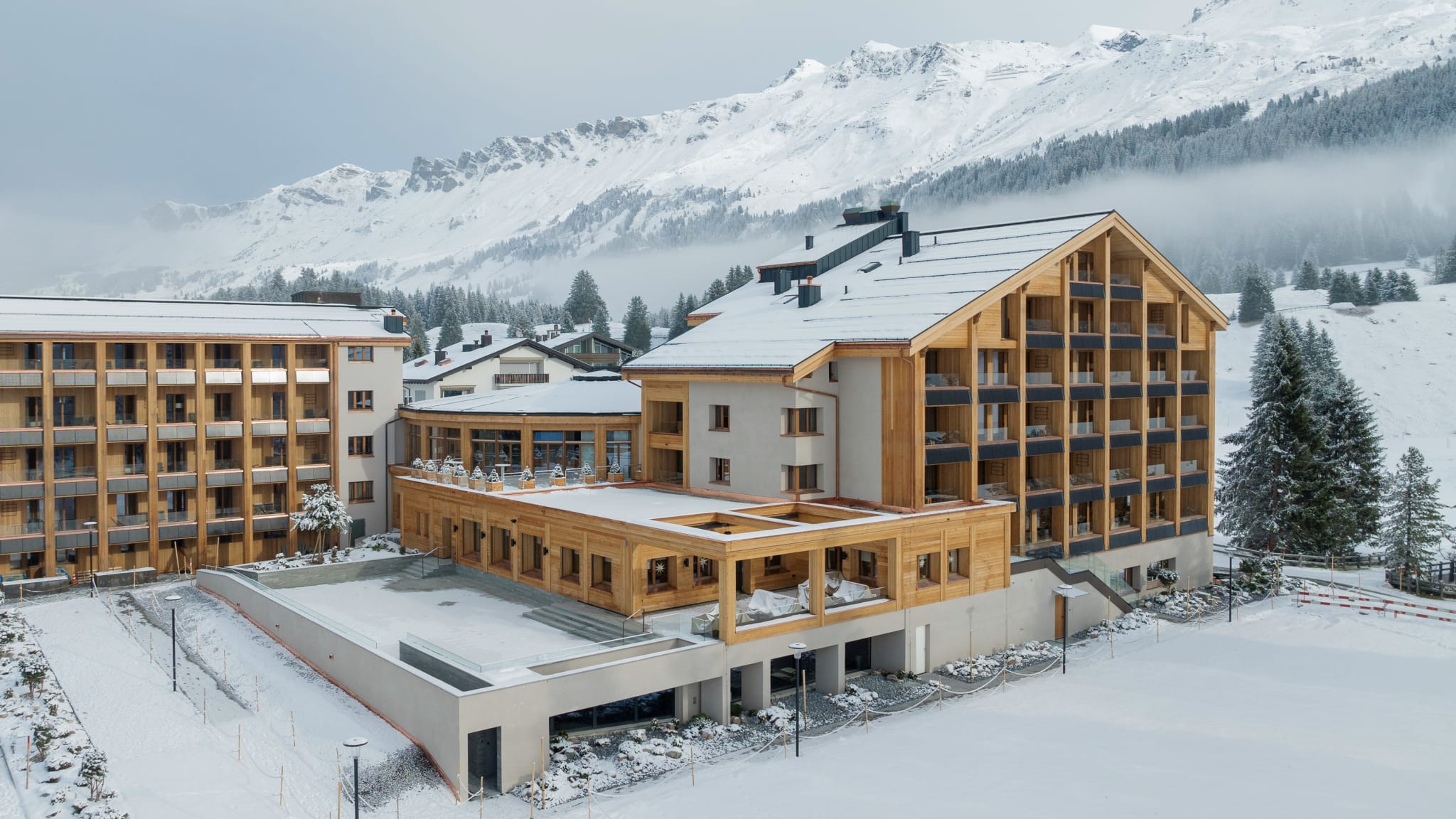 Außenansicht © Valbella Resort