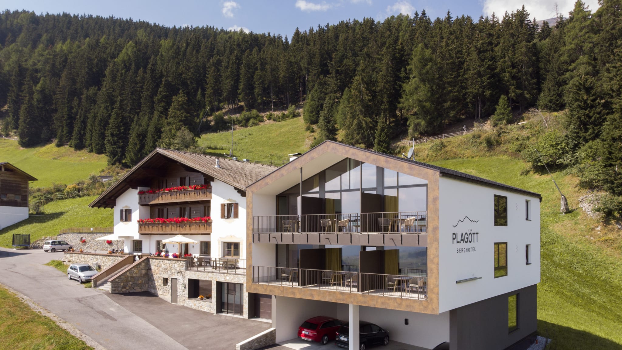 Außenansicht © Berghotel Plagött