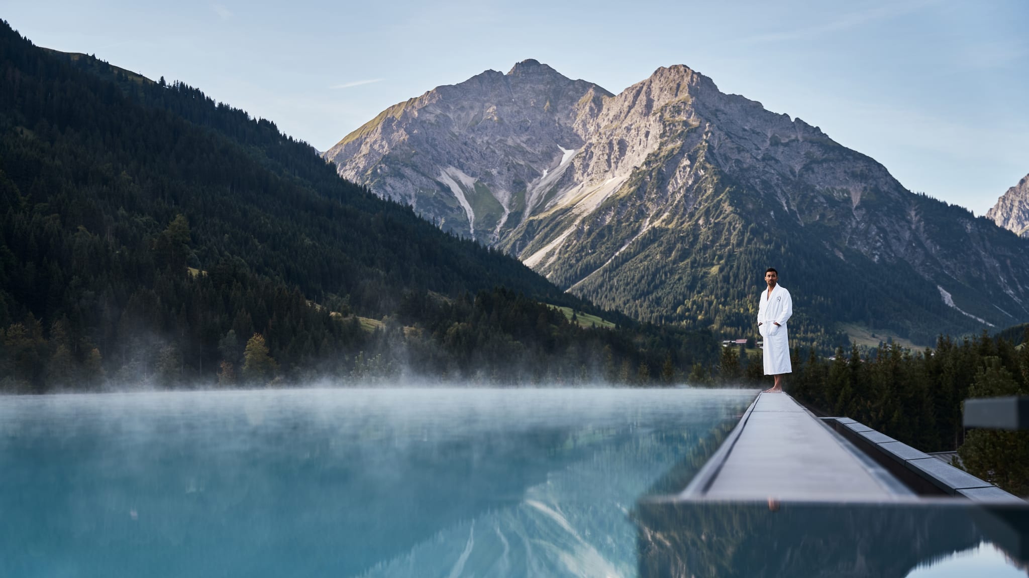 Pool © Travel Charme Ifen Hotel Kleinwalsertal