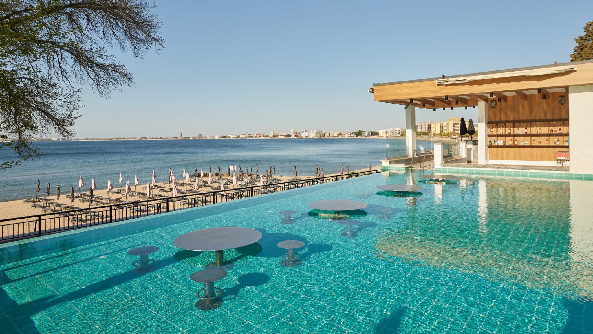 Gastro © Secrets Sunny Beach Resort & Spa