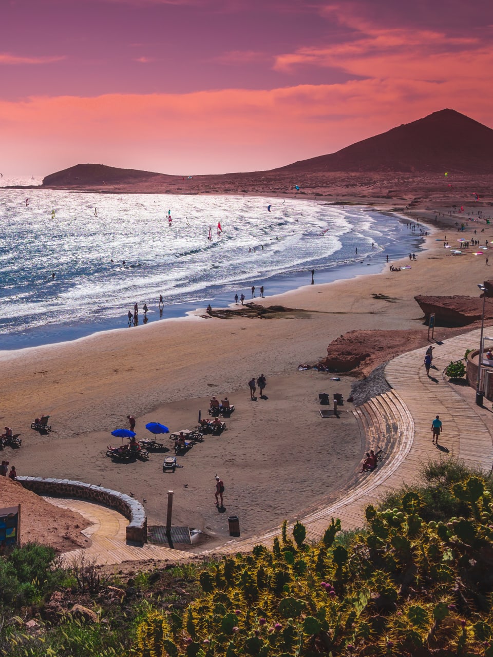 Playa de El Médano auf Teneriffa, Spanien © stock.adobe.com - tomikk