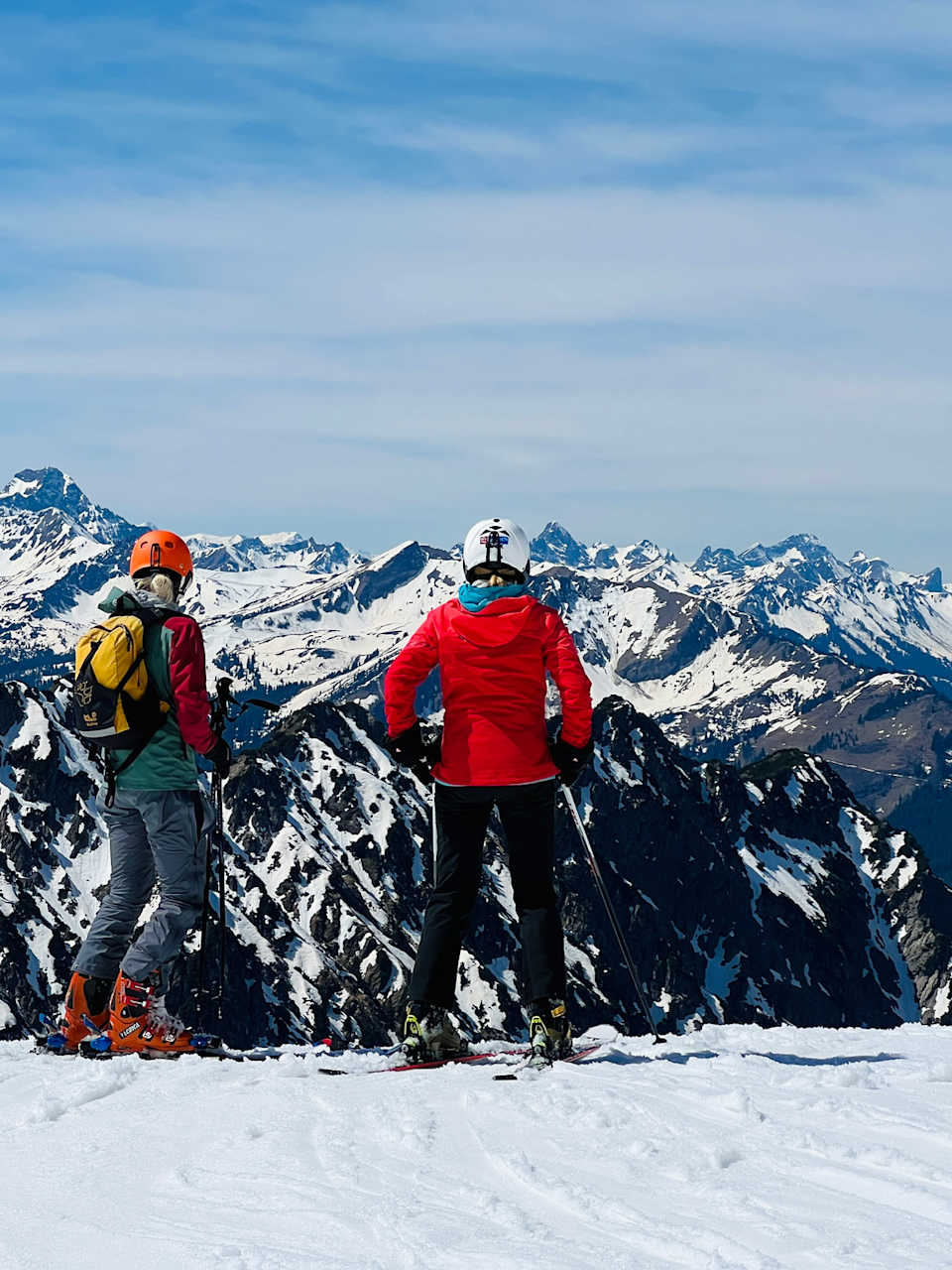 Skifahrer in Bayern © clu/iStock Unreleased via getty Images