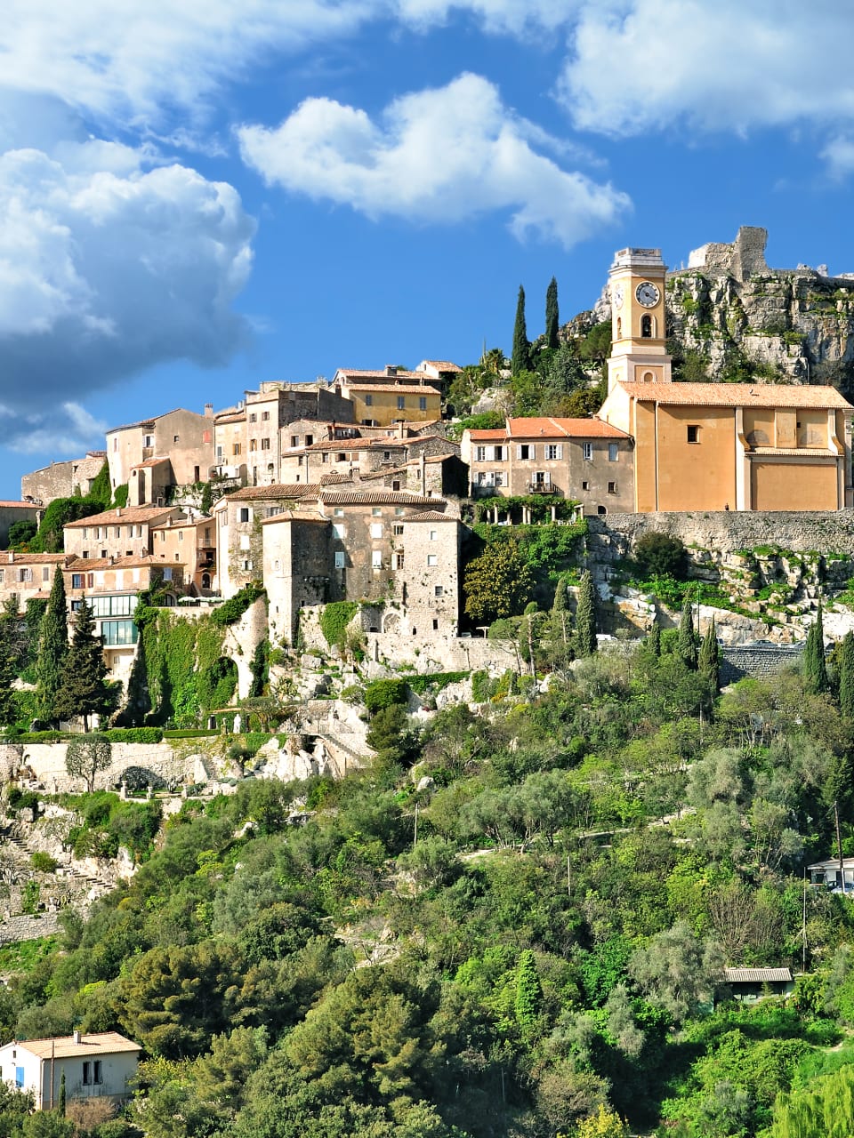 Das Dorf Eze am Hang, Côte d’Azur, Frankreich